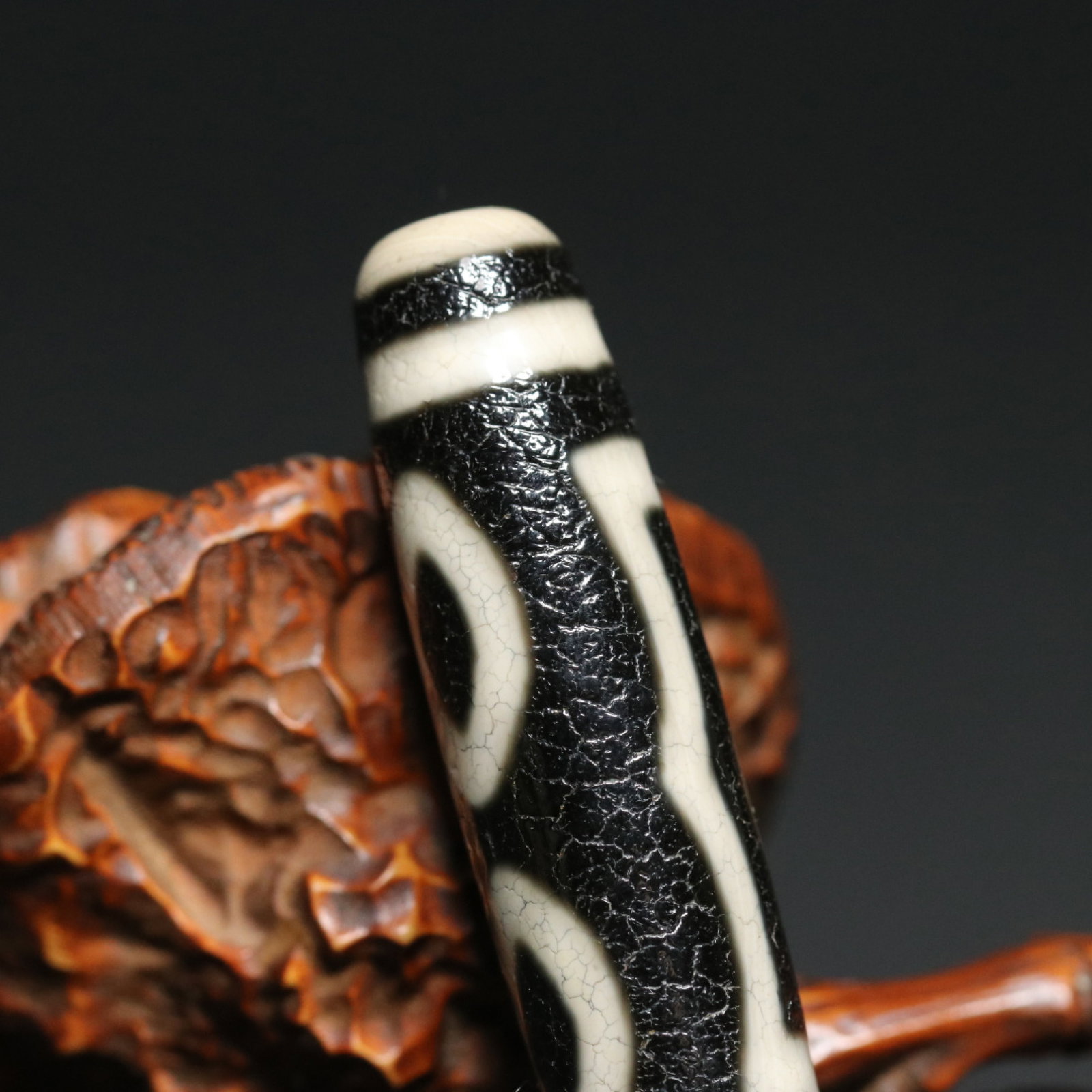 An Exquisite Dzi Bead Pendant - 7