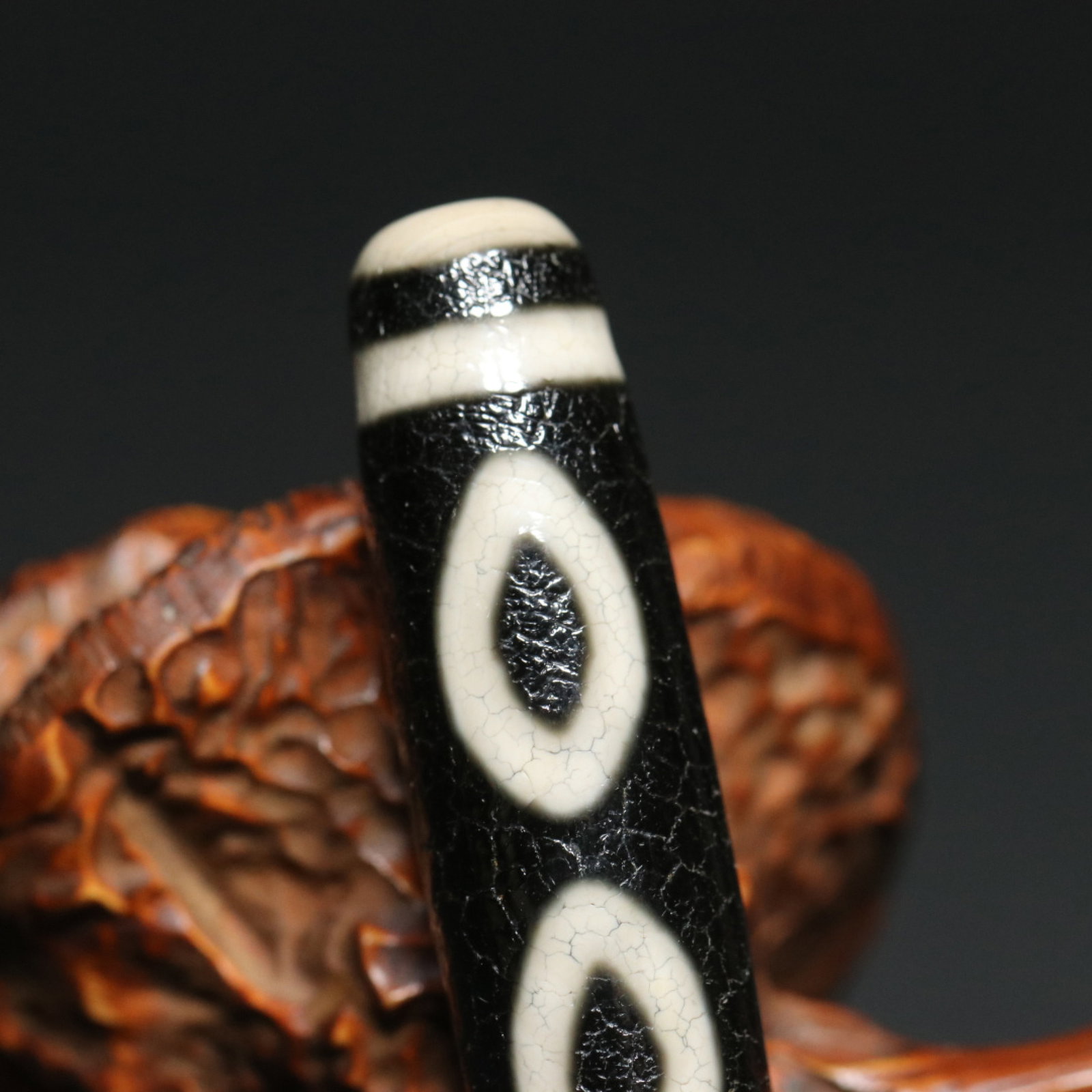 An Exquisite Dzi Bead Pendant - 8