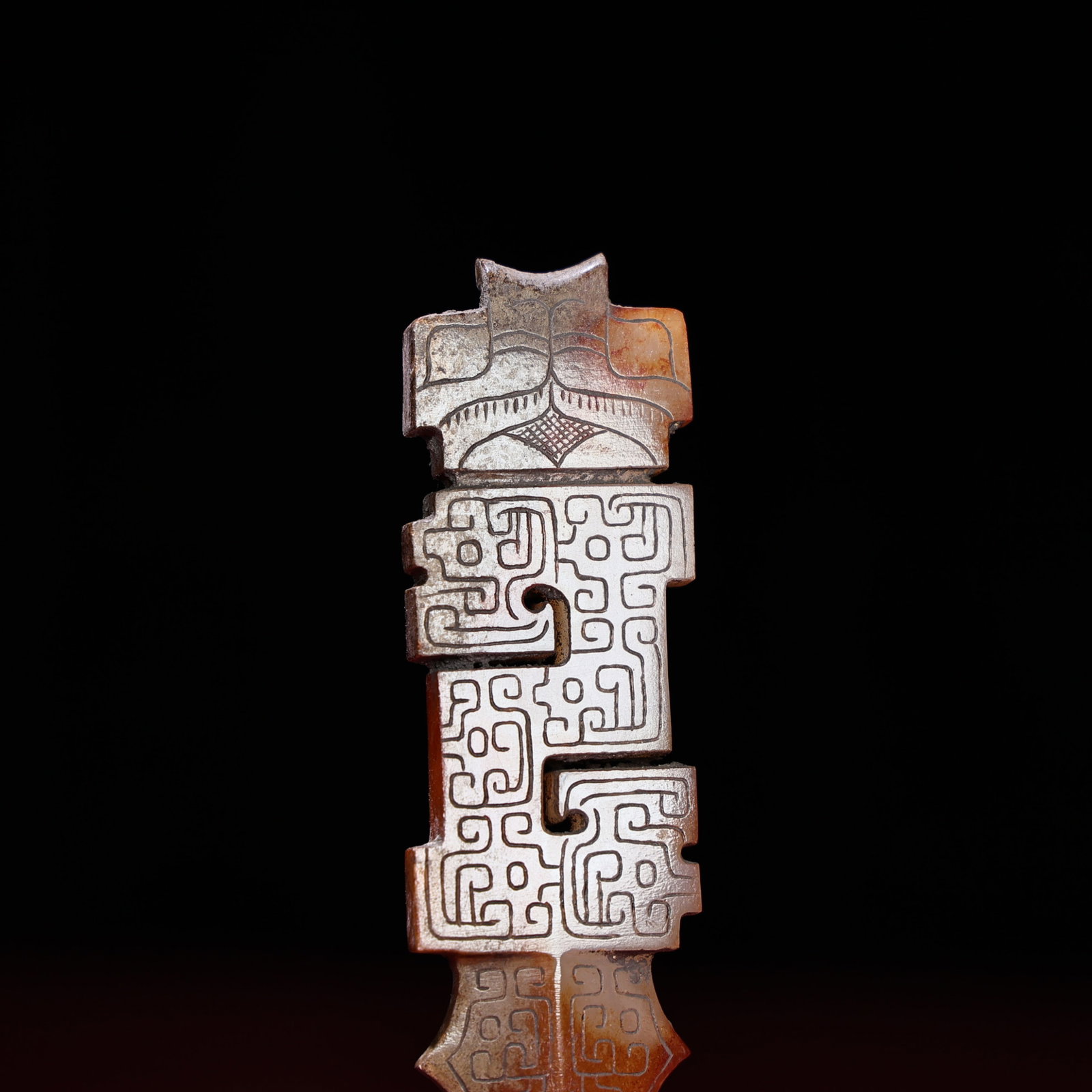 White Jade Dragon Pattern Ornament - 3
