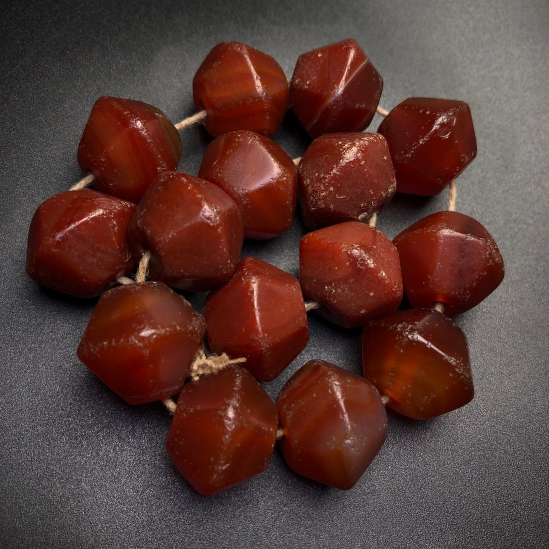 A Precious Agate Bracelets - 2