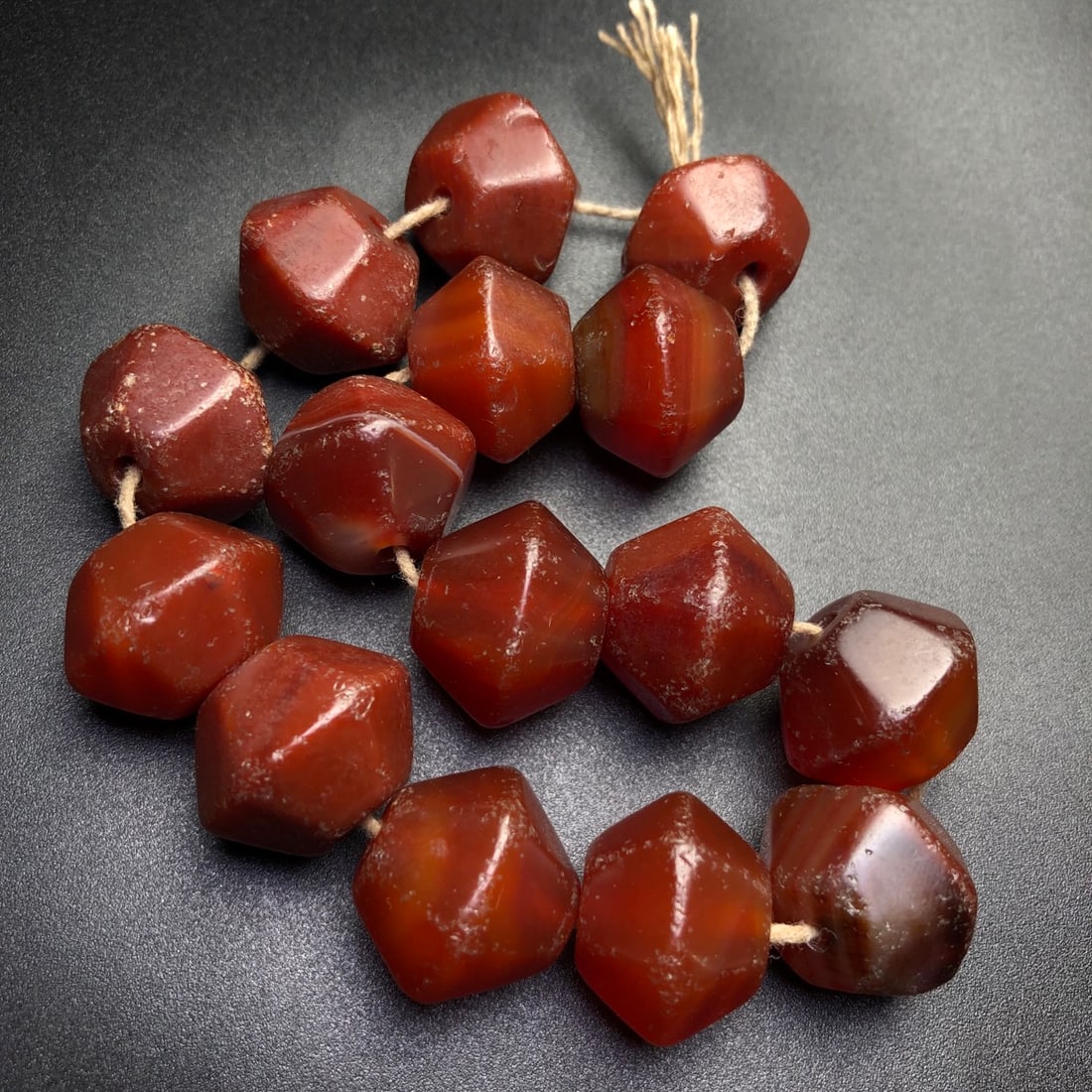 A Precious Agate Bracelets - 4