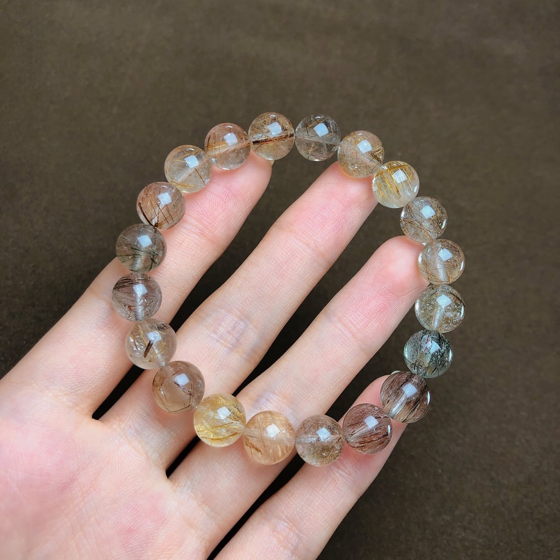 An Exquisite Crystal Bracelets: An Exquisite Crystal Bracelets,Size:9.8mm,Weight:25g 水晶手串