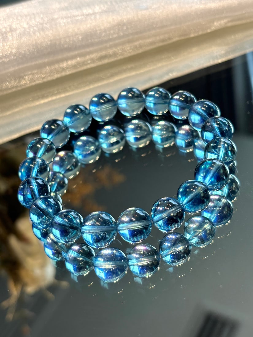 An Exquisite Aquamarine Bracelet: An Exquisite Aquamarine Bracelet,Size:10.5mm,Weight:30.9g 海蓝宝手串