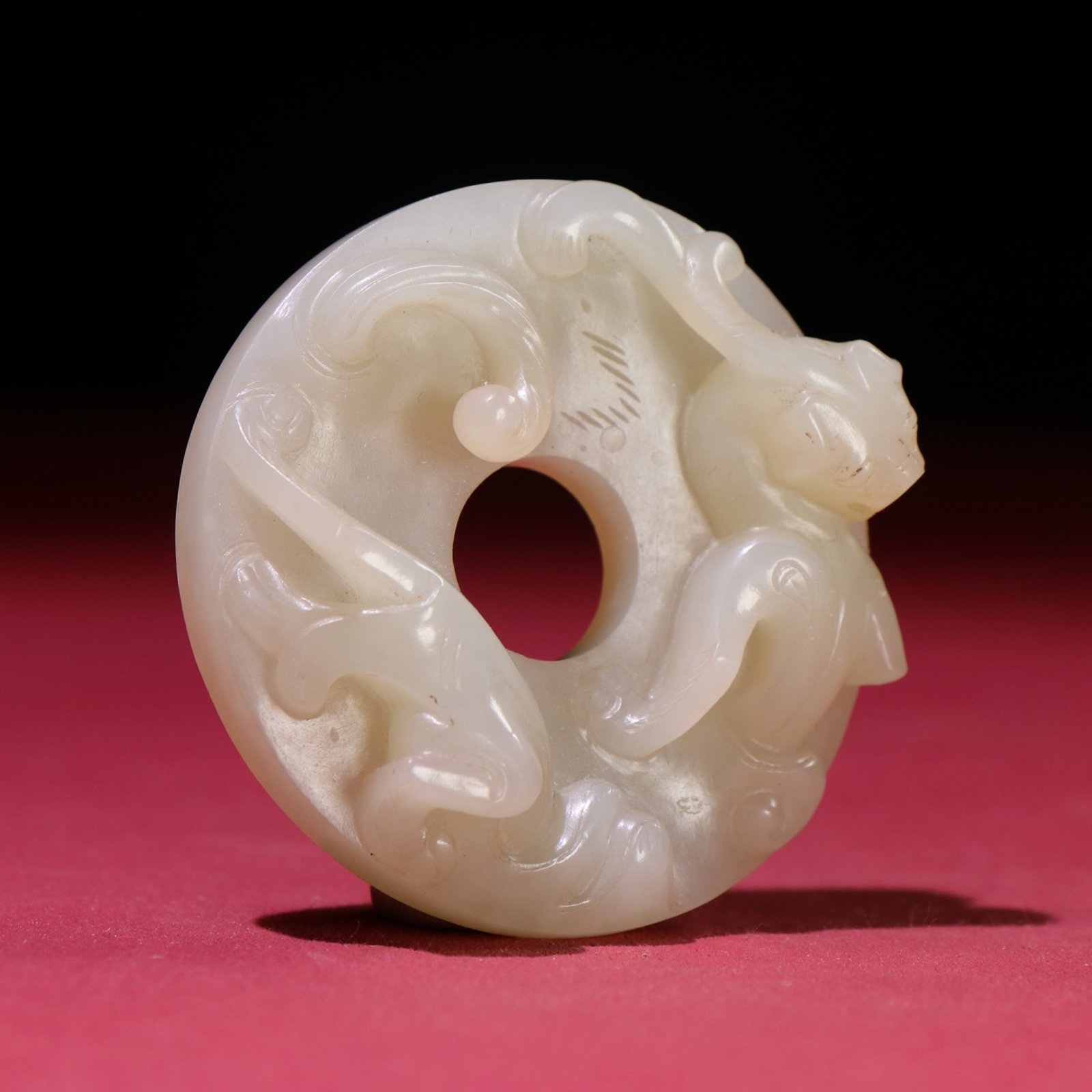 An Exquisite White Jade Chi-Dragon Pattern Pendant - 4