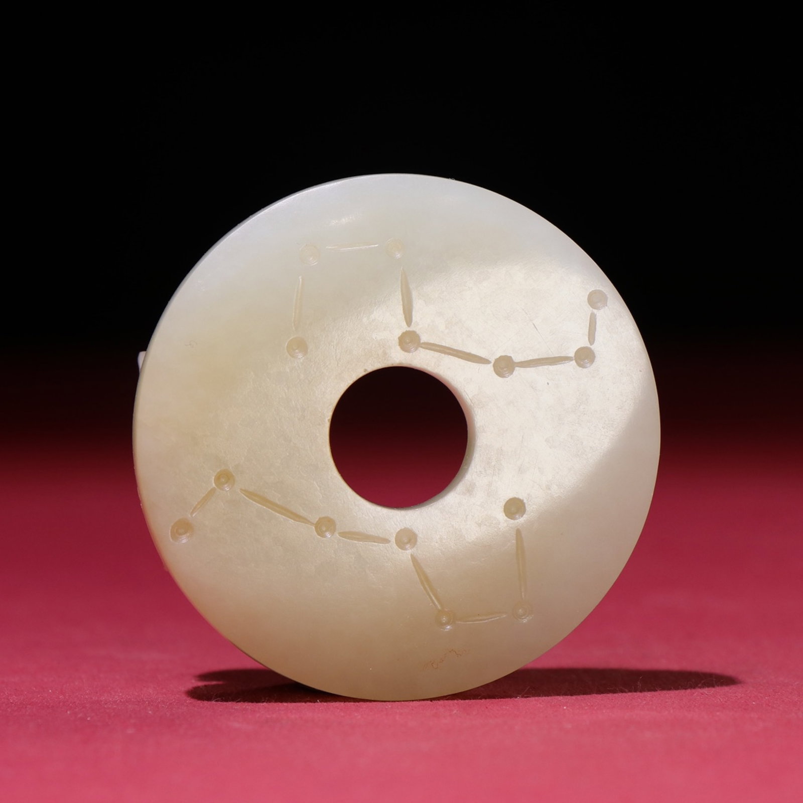 An Exquisite White Jade Chi-Dragon Pattern Pendant - 6