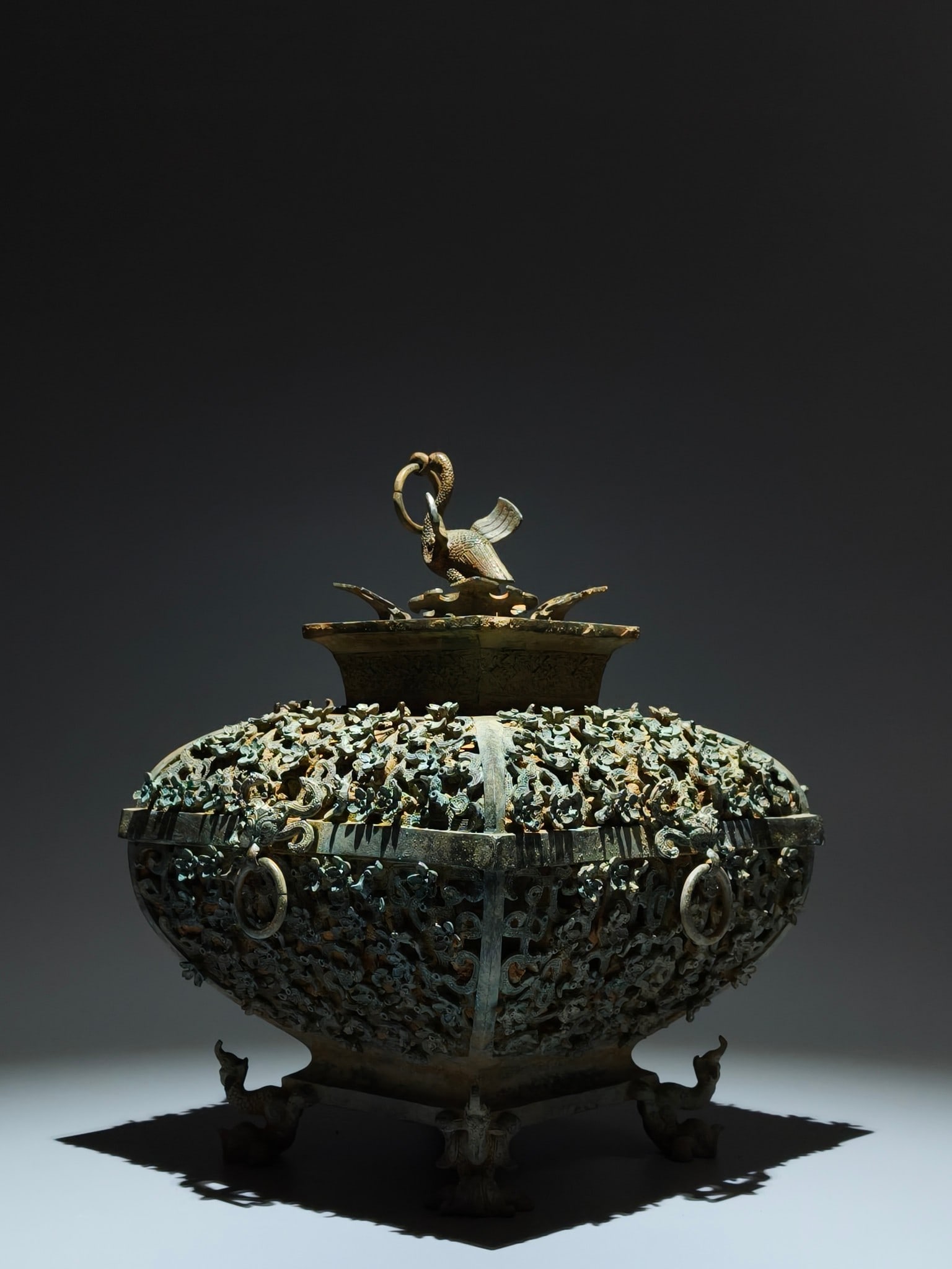 An Archaic Bronze Dragon Pattern Pot - 5
