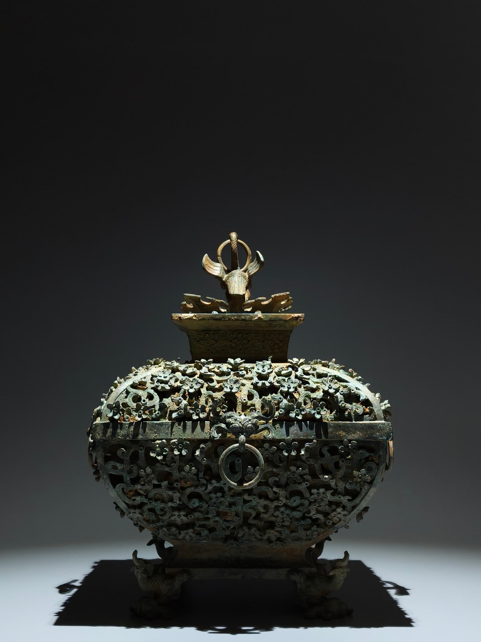 An Archaic Bronze Dragon Pattern Pot - 6
