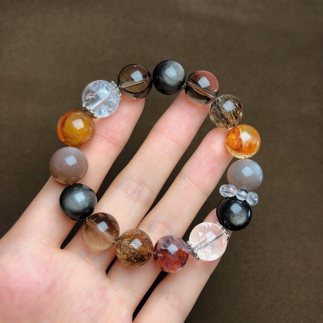 An Exquisite Crystal Bracelets: An Exquisite Crystal Bracelets,Size:12.6mm,Weight:45g 水晶手串