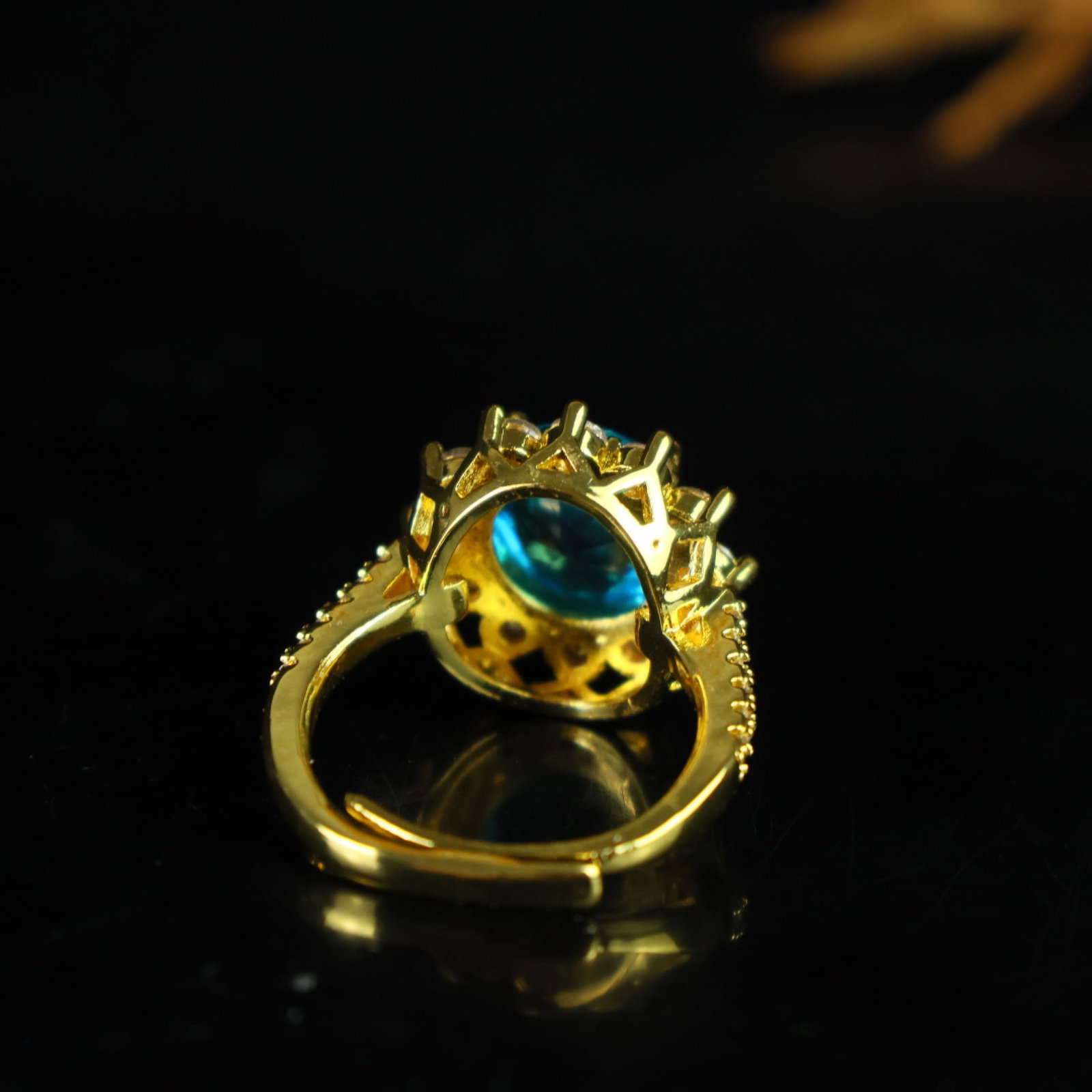 An Exquisite Ring - 4
