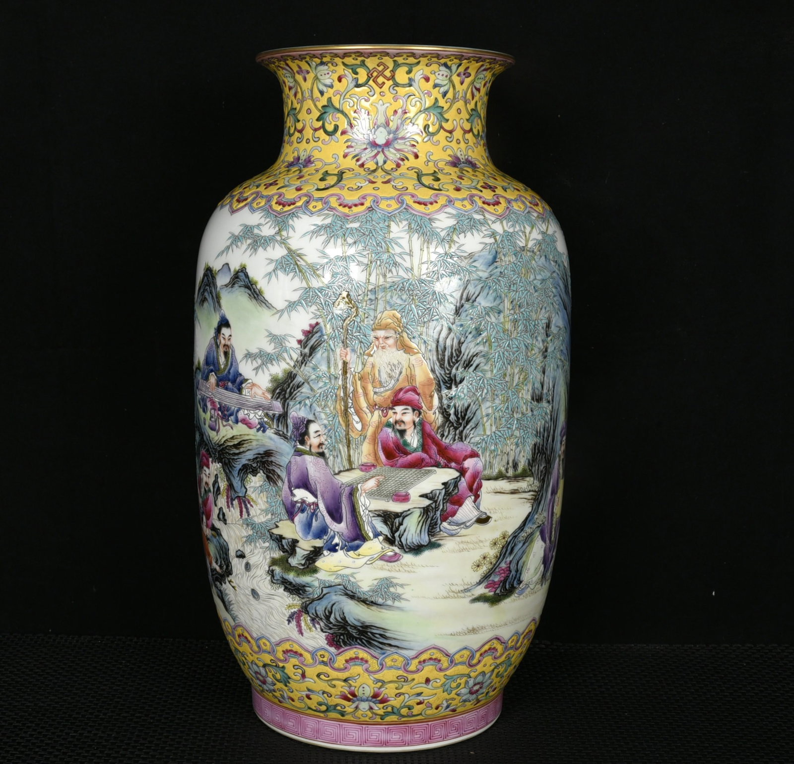 A Huge Enamel Painted Gold Character and Story Pattern Vase,with poem: A Huge Enamel Painted Gold Character and Story Pattern Vase,with poem,Qing Dynasty,China,Qianlong Six-character Mark,Size:15.7inx9.1in