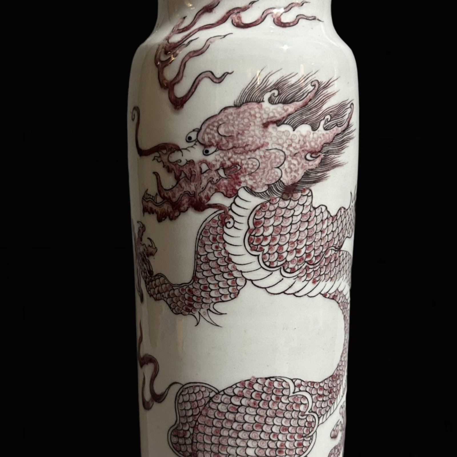 An Exquisite Underglaze-Red Dragon Pattern Vase - 2