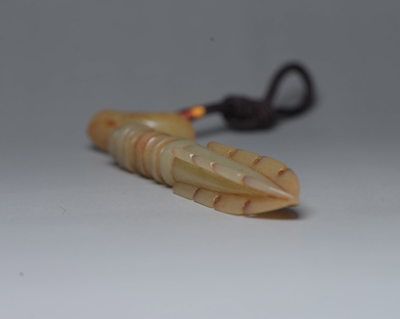 An Exquisite White Jade Ritual Implement - 4