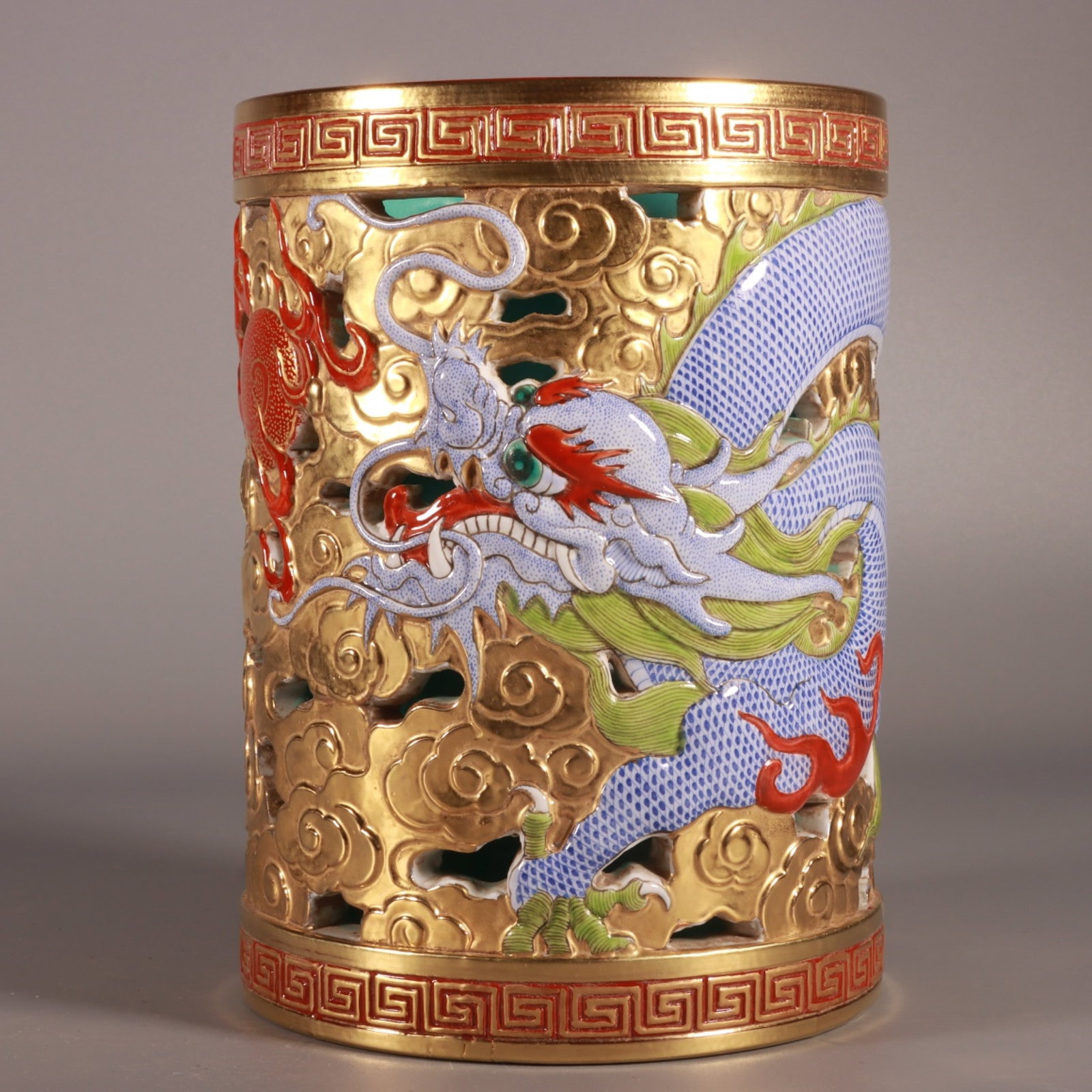 An Exquisite Enamel Gold Ground Auspicious Cloud and Dragon Pattern Brush Pot: An Exquisite Enamel Gold Ground Auspicious Cloud and Dragon Pattern Brush Pot,Qing Dynasty,China,Qianlong Six-character Mark,Size:7.4inx5.4in