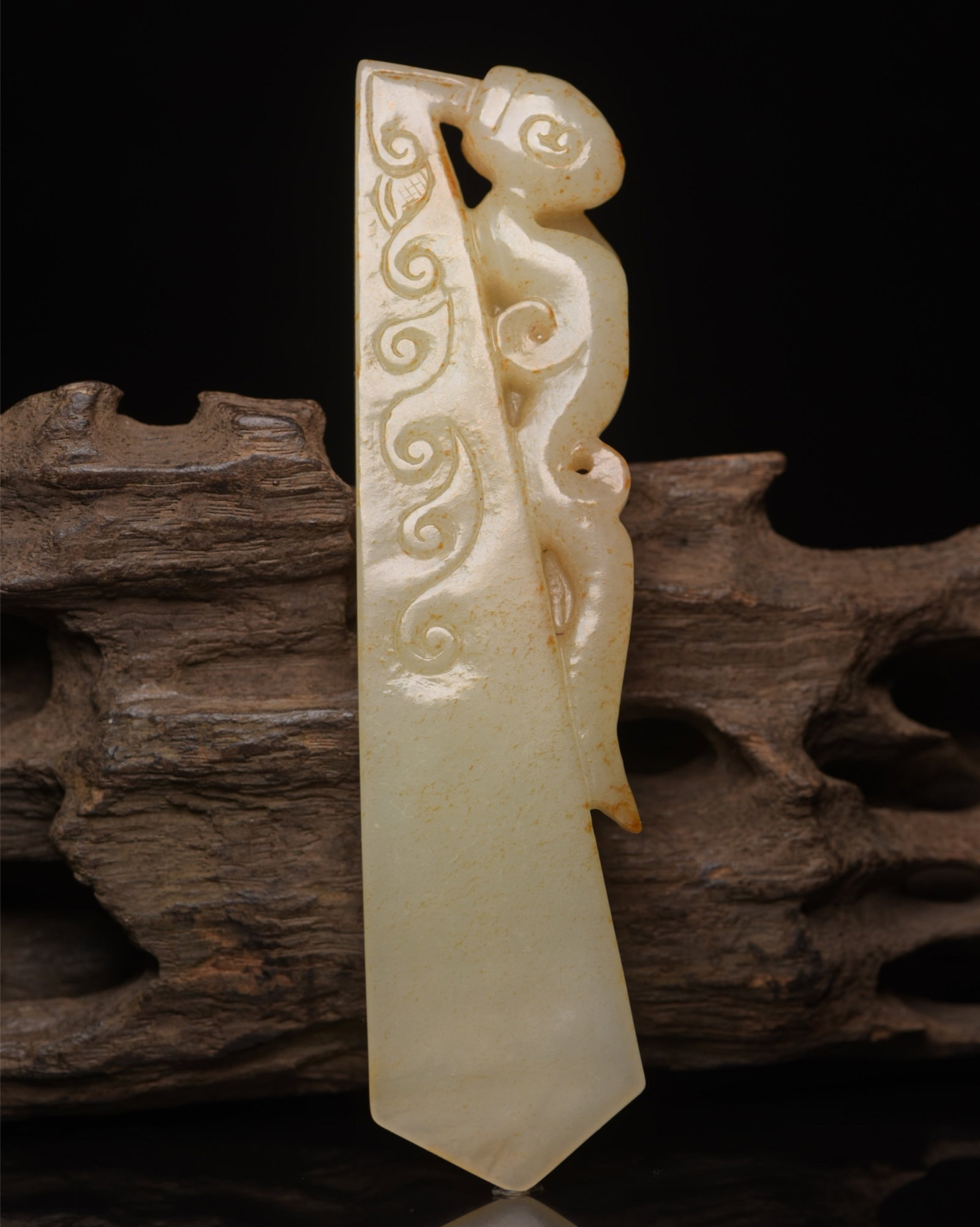 An Exquisite White Jade Dragon Pattern Sword - 2