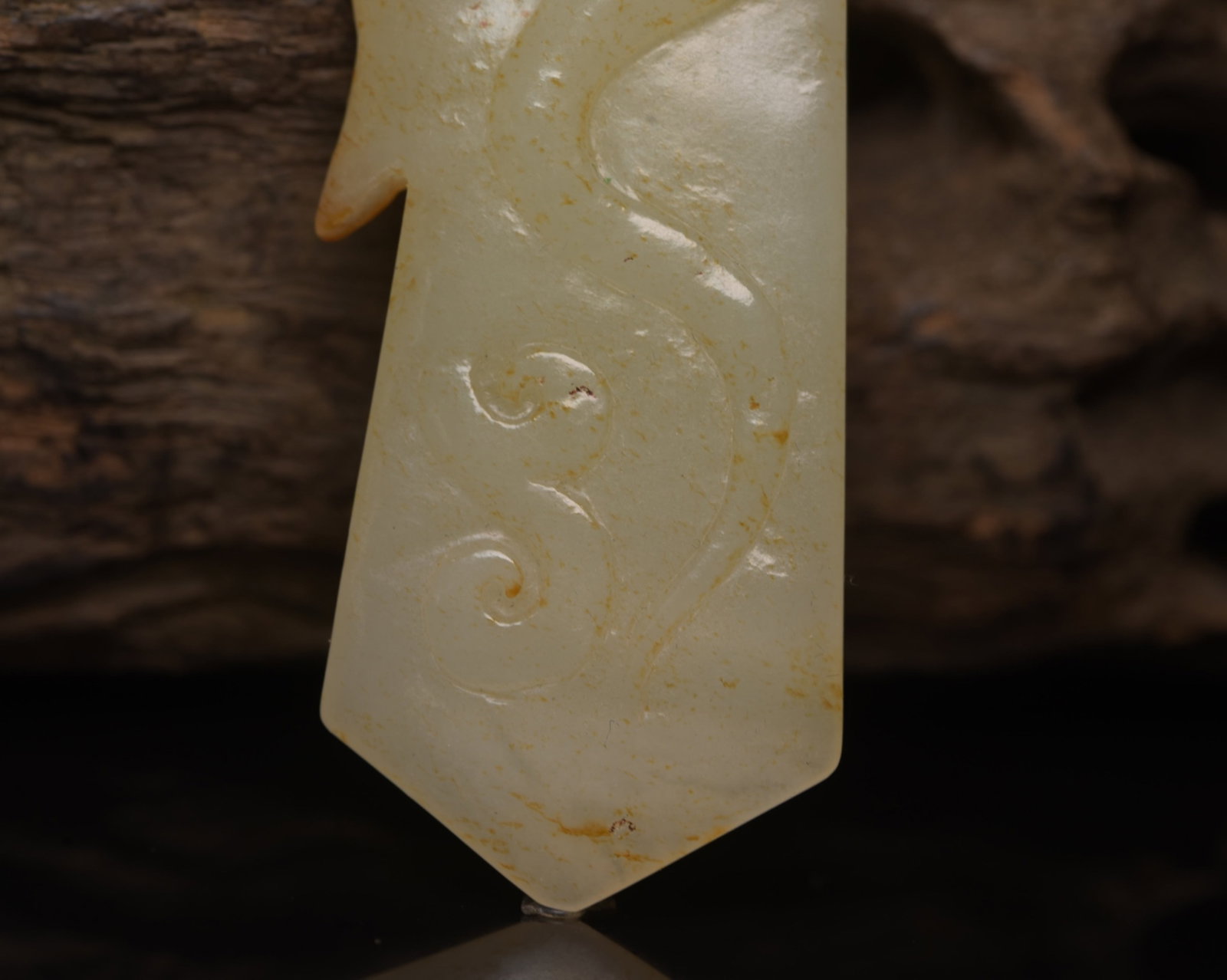 An Exquisite White Jade Dragon Pattern Sword - 6