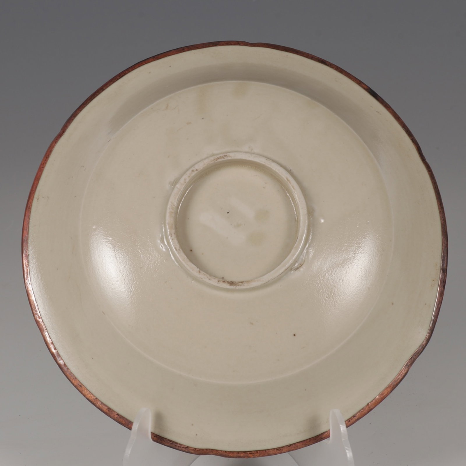An Exquisite Ding yao Flower Pattern Plate - 8