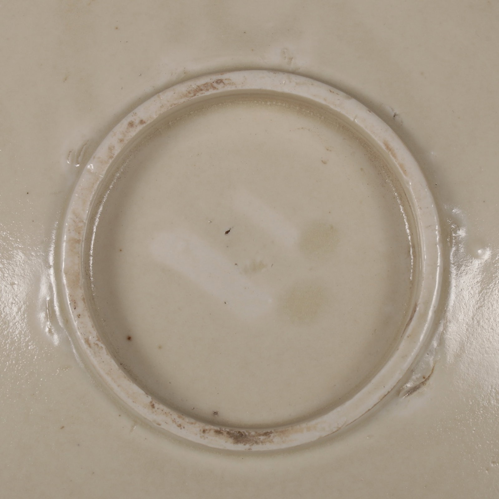An Exquisite Ding yao Flower Pattern Plate - 9