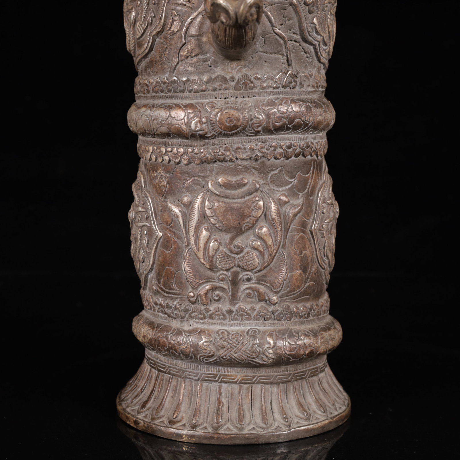 An Exquisite Silver-Plated Bronze Dragon Pattern Ewer - 8