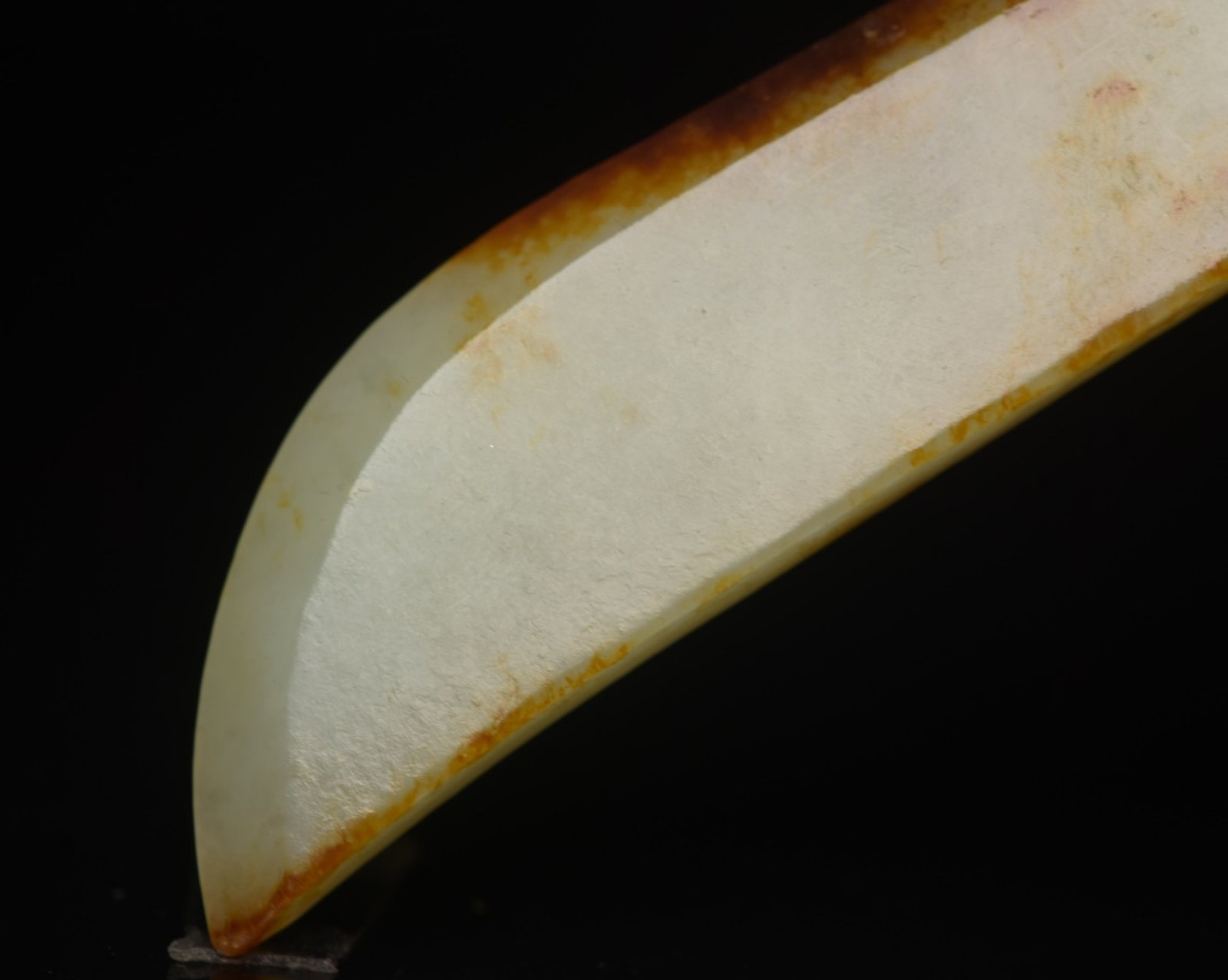 An Exquisite White Jade Beast-Face Pattern Sword - 9