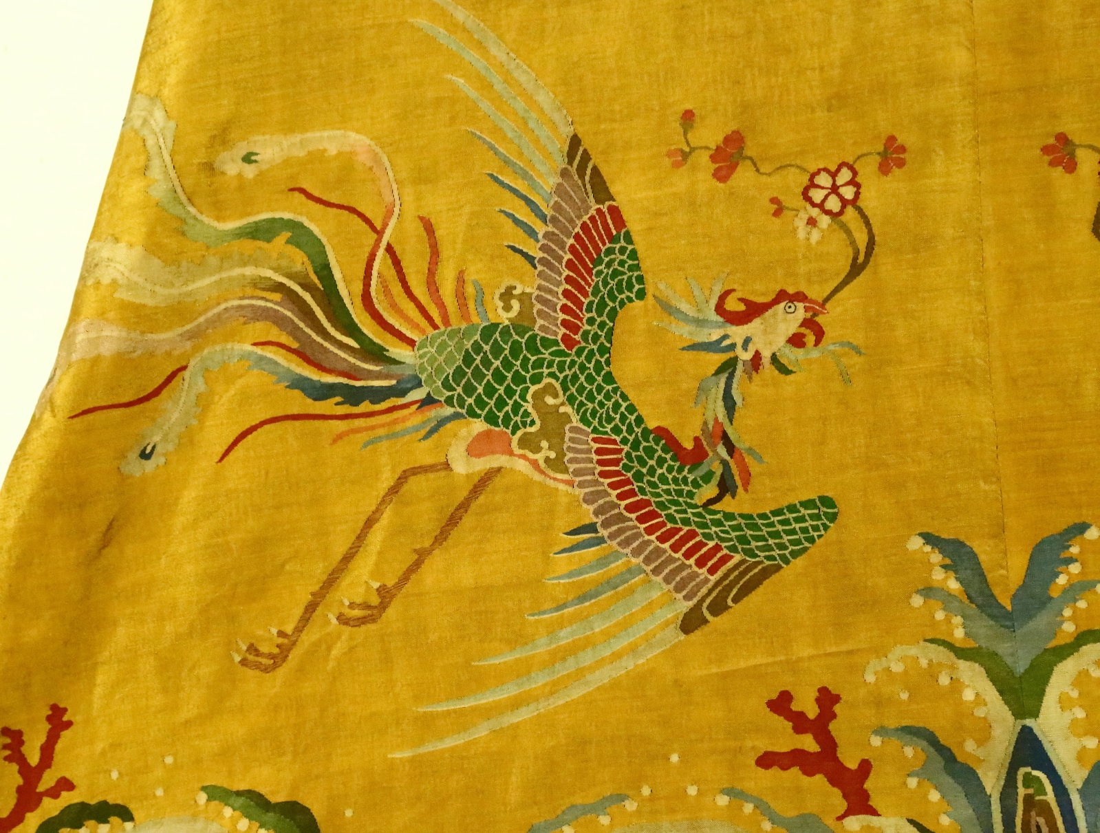 An Exquisite Kesi Phoenix Pattern Robe - 15