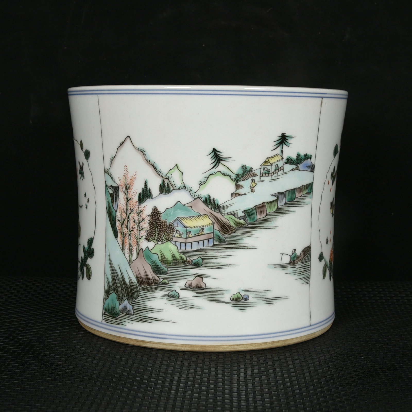 An Exquisite Wucai Landscape and Figure Pattern Brush Pot: An Exquisite Wucai Landscape and Figure Pattern Brush Pot,Qing Dynasty,China,Kangxi Six-character Mark,Size:6.6inx7.7in 五彩山水人物纹笔筒,中