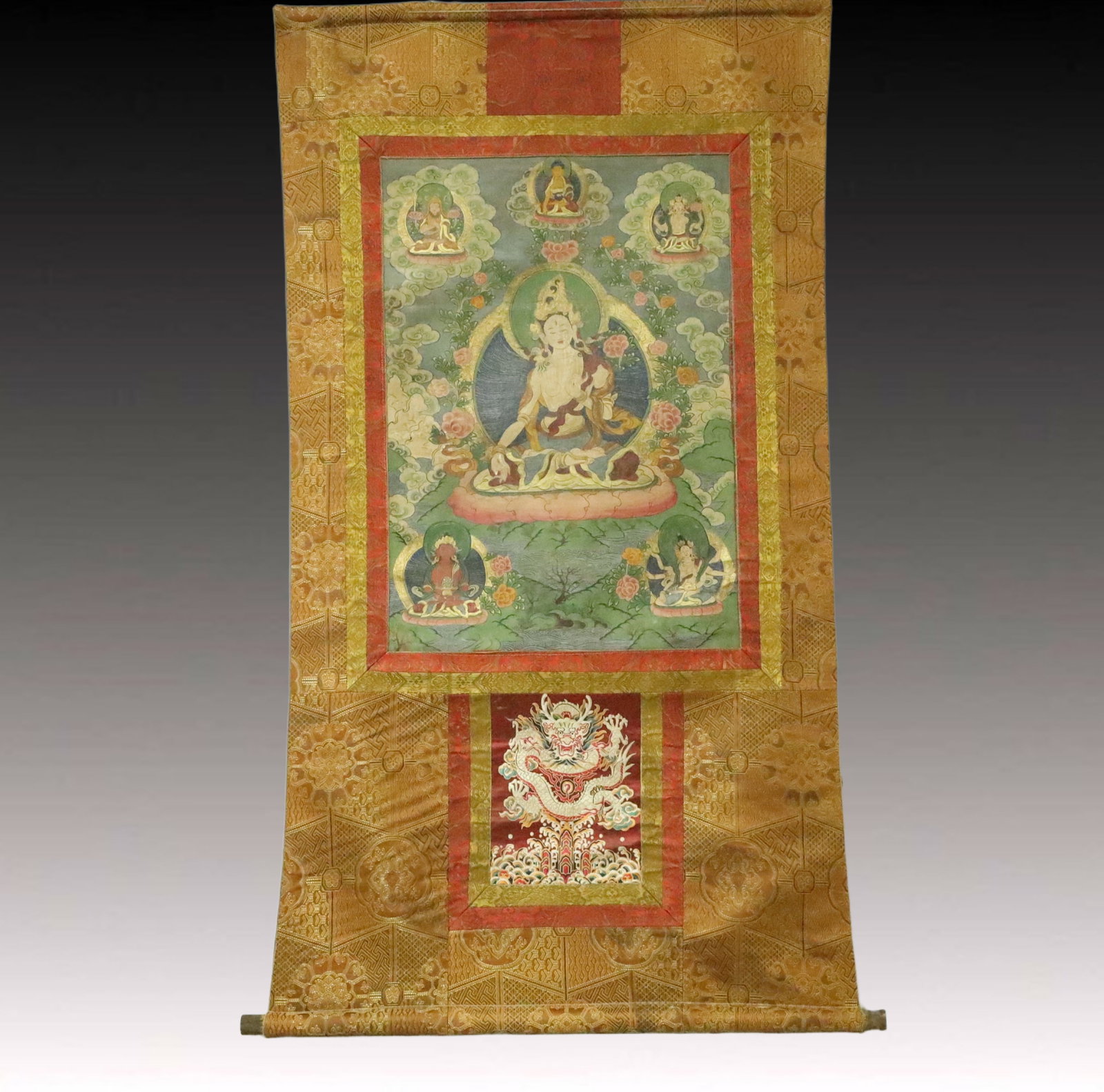 A Rare Brocade Painted Color Statue of White Tara Tangka: A Rare Brocade Painted Color Statue of White Tara Tangka,Qing Dynasty, China,Size:33.9inx57.9in 织锦彩绘白度母像唐卡,中国清