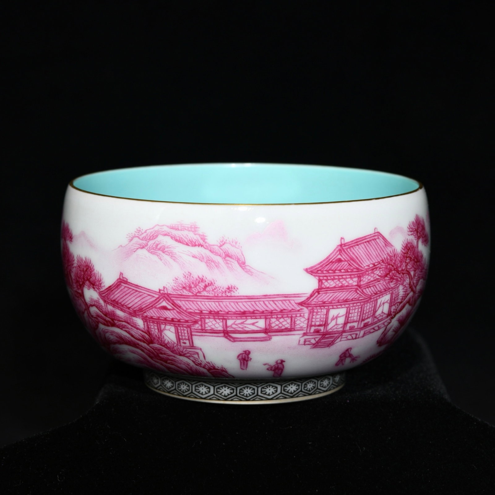 An Exquisite Agate Red Glazed Landscape and Figure Pattern Cup: An Exquisite Agate Red Glazed Landscape and Figure Pattern Cup,Qing Dynasty,China,Qianlong Four-character Mark,Size:2inx3.5in 玛瑙红釉山水人物纹&#