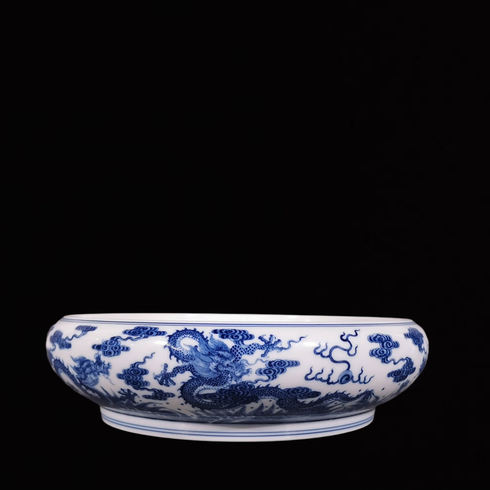 An Exquisite Blue and White Auspicious Cloud and Dragon Pattern: An Exquisite Blue and White Auspicious Cloud and Dragon Pattern ,Qing Dynasty, China, Qianlong Six-character Mark,Size:3inx11in 青花祥云龙纹,中国清