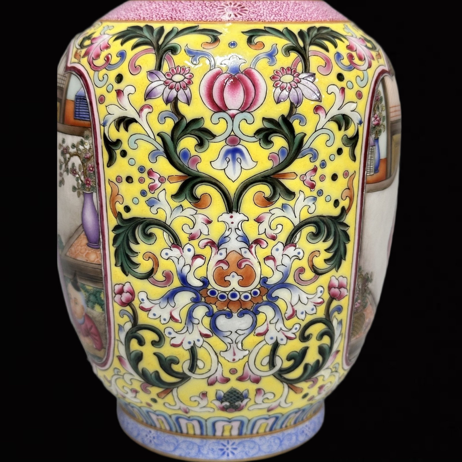 An Exquisite Enamel Figure Pattern Vase - 12