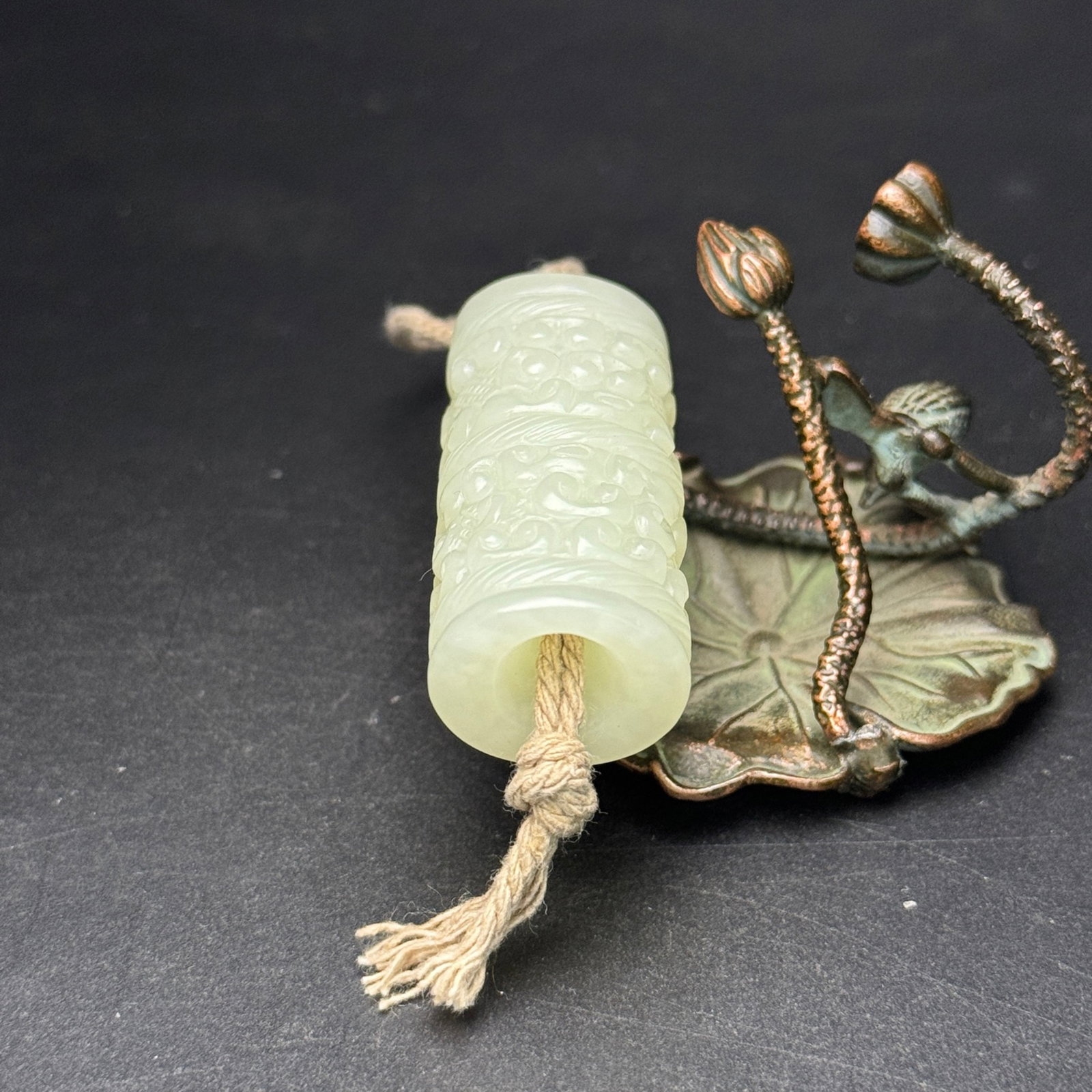 An Exquisite White Jade Auspicious Cloud Pattern Pendant - 5