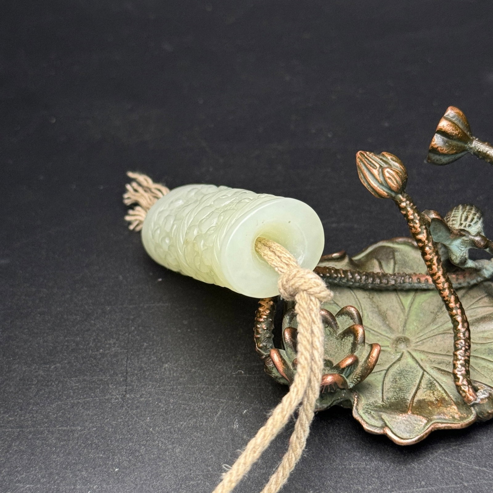 An Exquisite White Jade Auspicious Cloud Pattern Pendant - 6