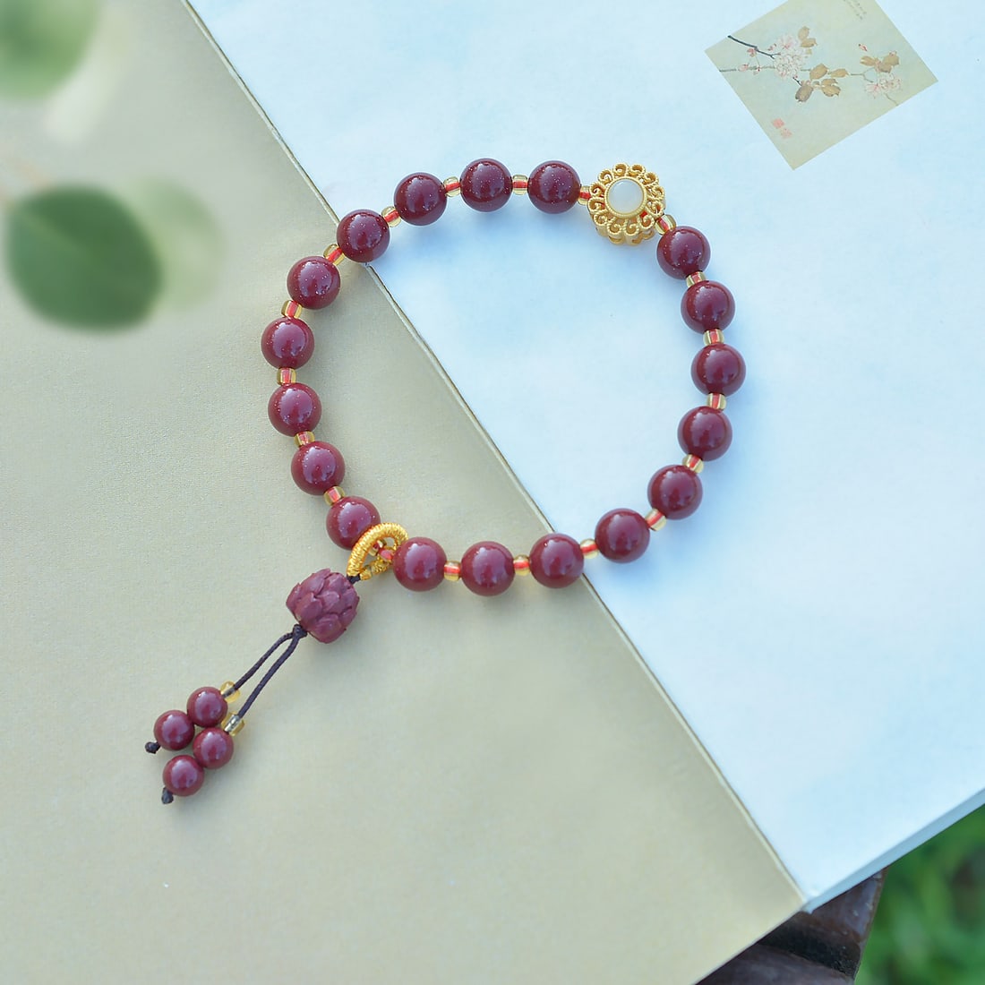 An Exquisite Cinnabar Bracelets - 3