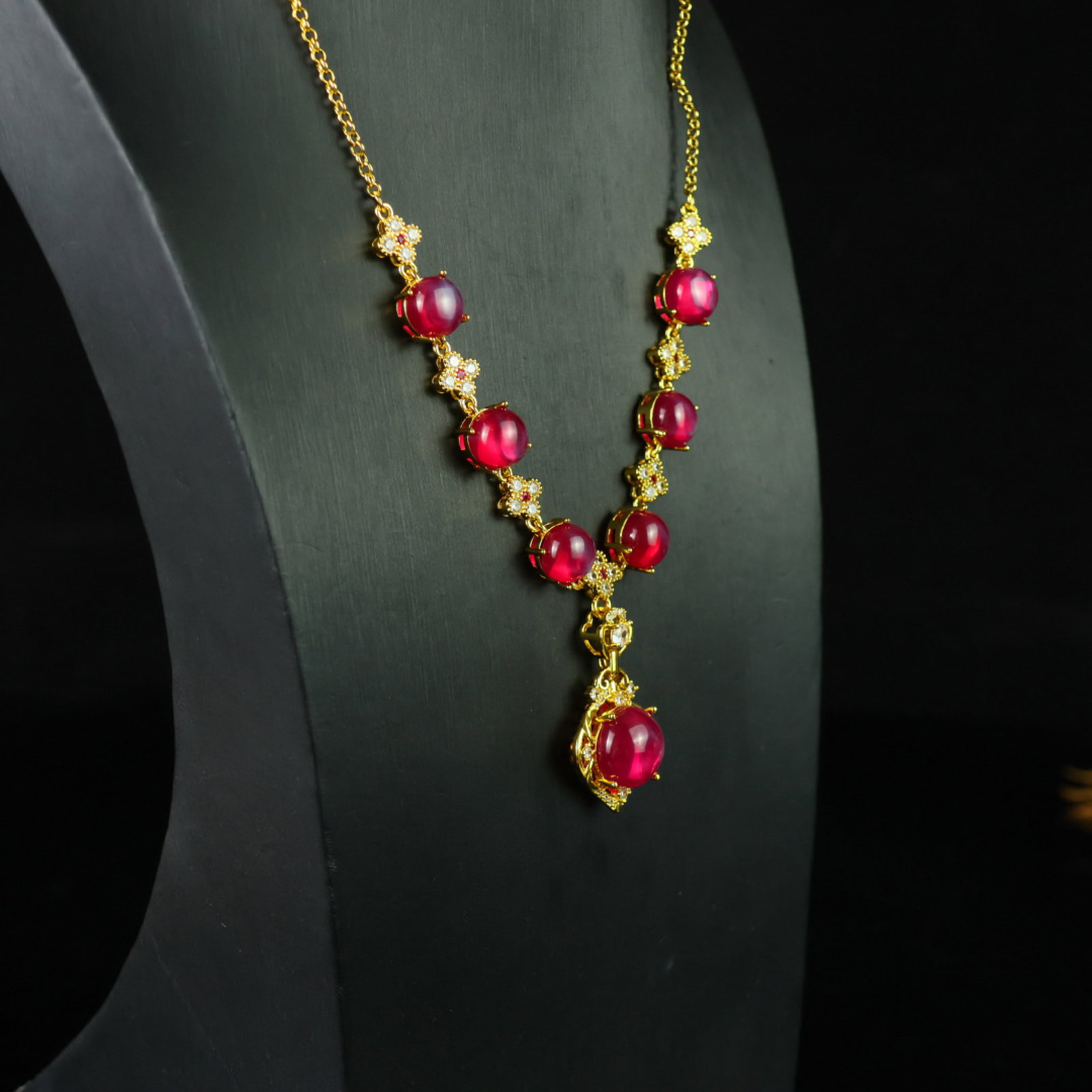 An Exquisite Necklace - 2