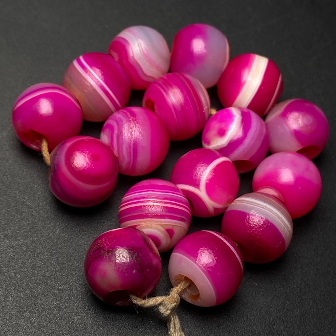 A Precious Agate Bracelets - 2