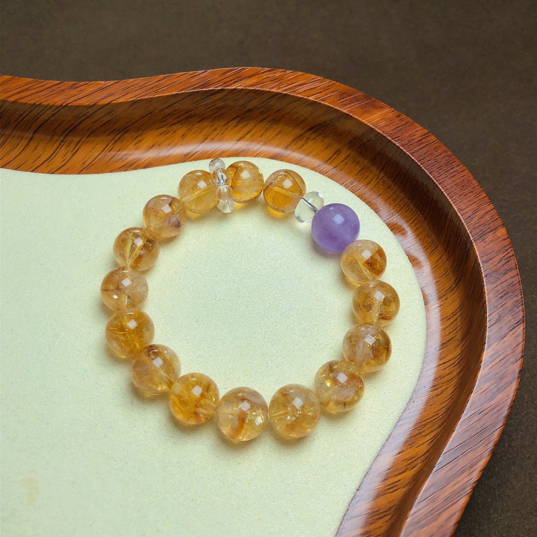 An Exquisite Crystal Bracelet: An Exquisite Crystal Bracelet,Size:11.4mm,Weight:34.5g 水晶手串