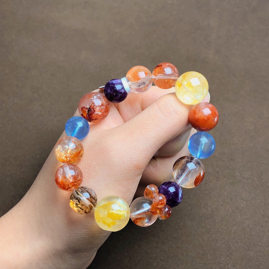 An Exquisite Crystal Bracelets - 2