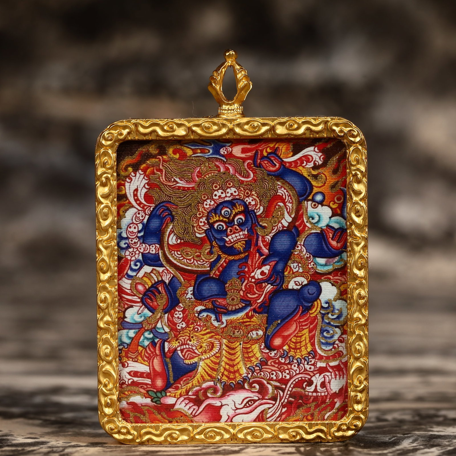 An Exquisite Painted Color Statue of Mahakala Tangka: An Exquisite Painted Color Statue of Mahakala Tangka,Size:2inx2.8in 彩绘大黑天像唐卡