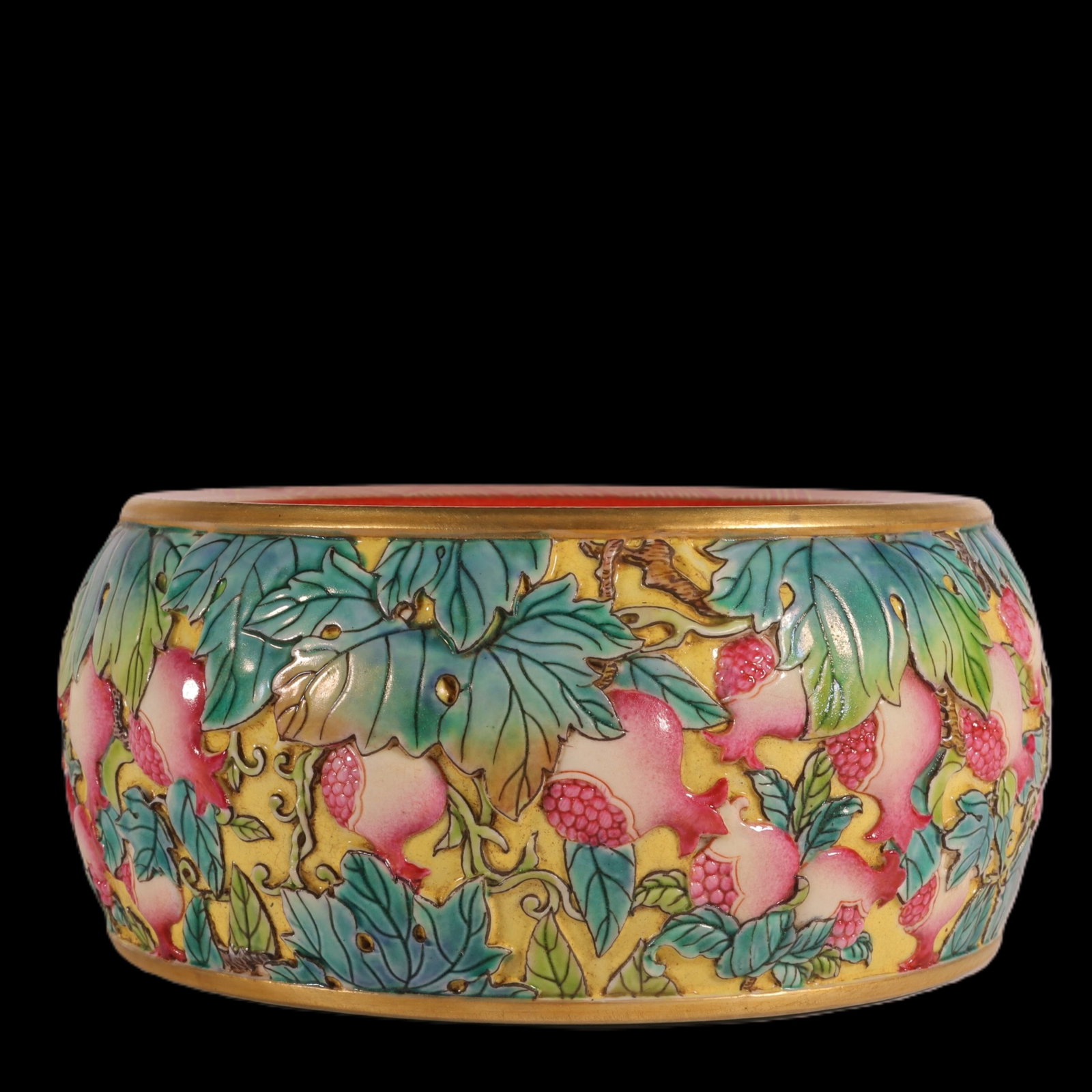 An Exquisite Enamel Yellow Ground Pomegranate Pattern Ornament: An Exquisite Enamel Yellow Ground Pomegranate Pattern Ornament,Qing Dynasty,China,Qianlong Four-character Mark,Size:2.6inx5.1in 珐琅彩黄地石榴纹摆