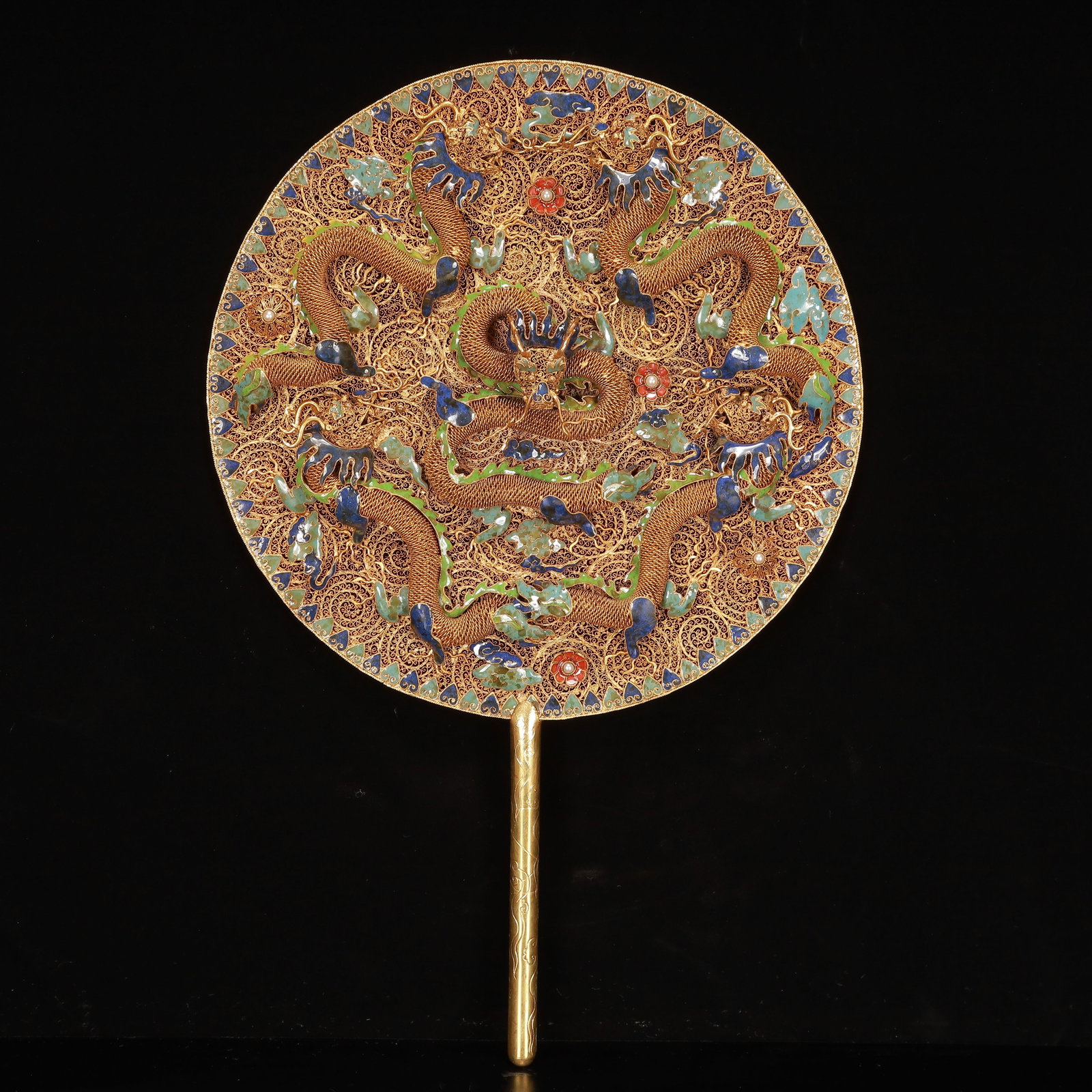 A Rare Cloisonne Gilt Dragon Pattern Fan,Inlaid Gems: A Rare Cloisonne Gilt Dragon Pattern Fan,Inlaid Gems,Qing Dynasty, China,Qianlong Four-character Mark,Size:16.5inx10.6in,Weight:1150g 掐丝珐琅鎏金龙纹&#