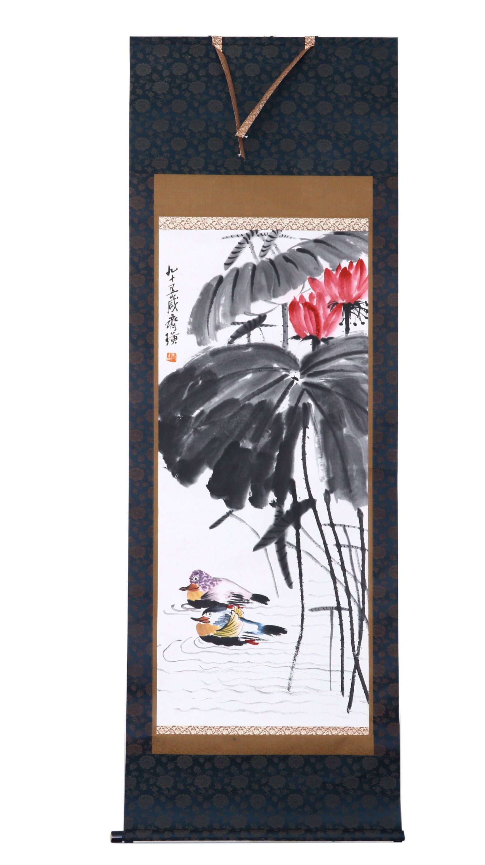 A Chinese Vertical Scroll Ink Painting of Flower and Bird on Paper: A Chinese Vertical Scroll Ink Painting of Flower and Bird on Paper,Qi Baishi,Size:20.5inx49.2in 一幅中国水墨花鸟画立轴,齐白