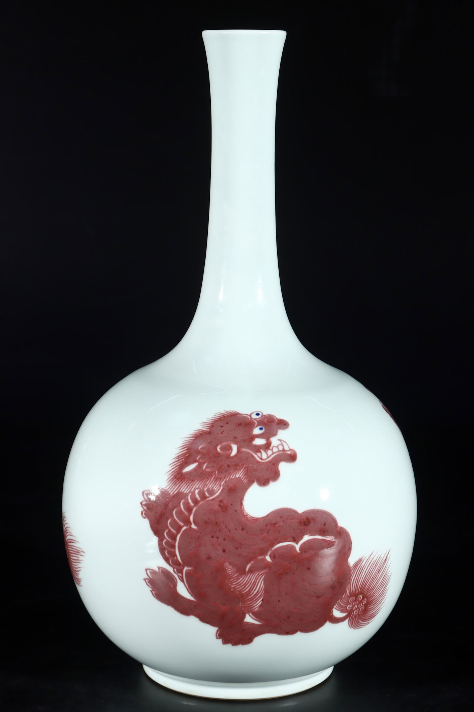 A Huge Underglaze-Red Auspicious Beast Pattern Vase - 6