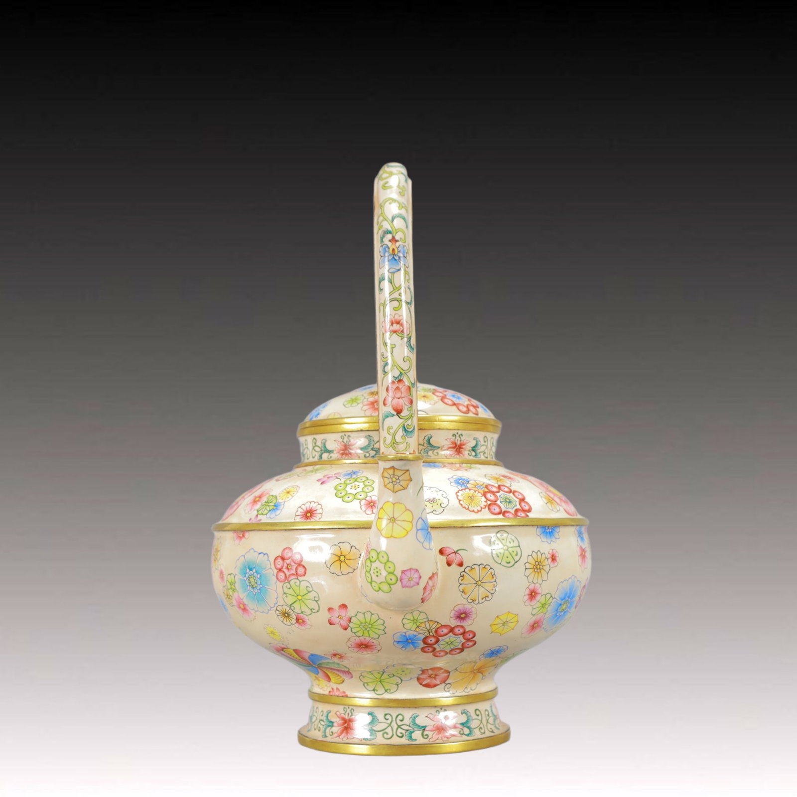 An Exquisite Painted Enamel Flower Pattern Ewer - 5