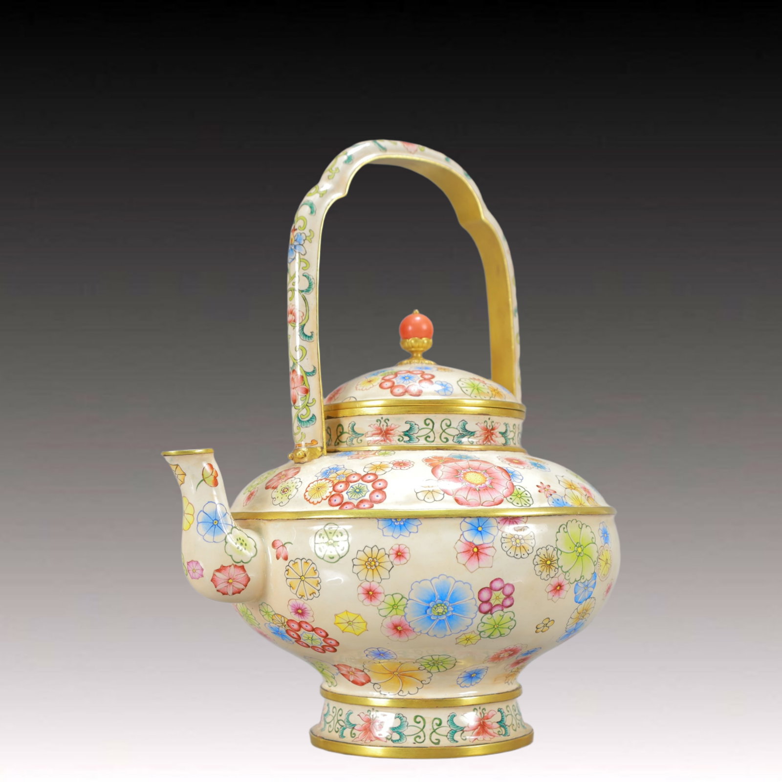 An Exquisite Painted Enamel Flower Pattern Ewer - 6
