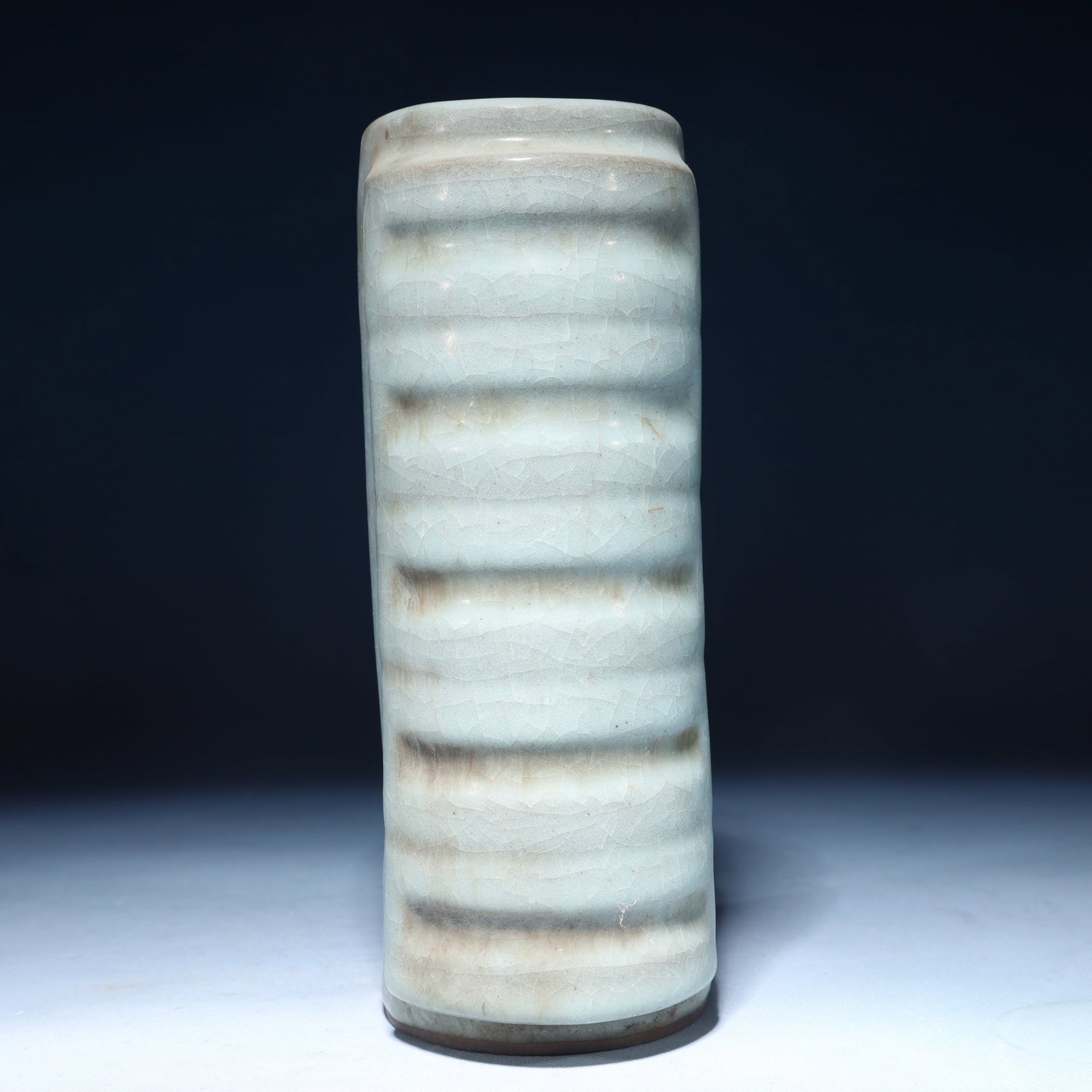 An Exquisite Ruyi - 5