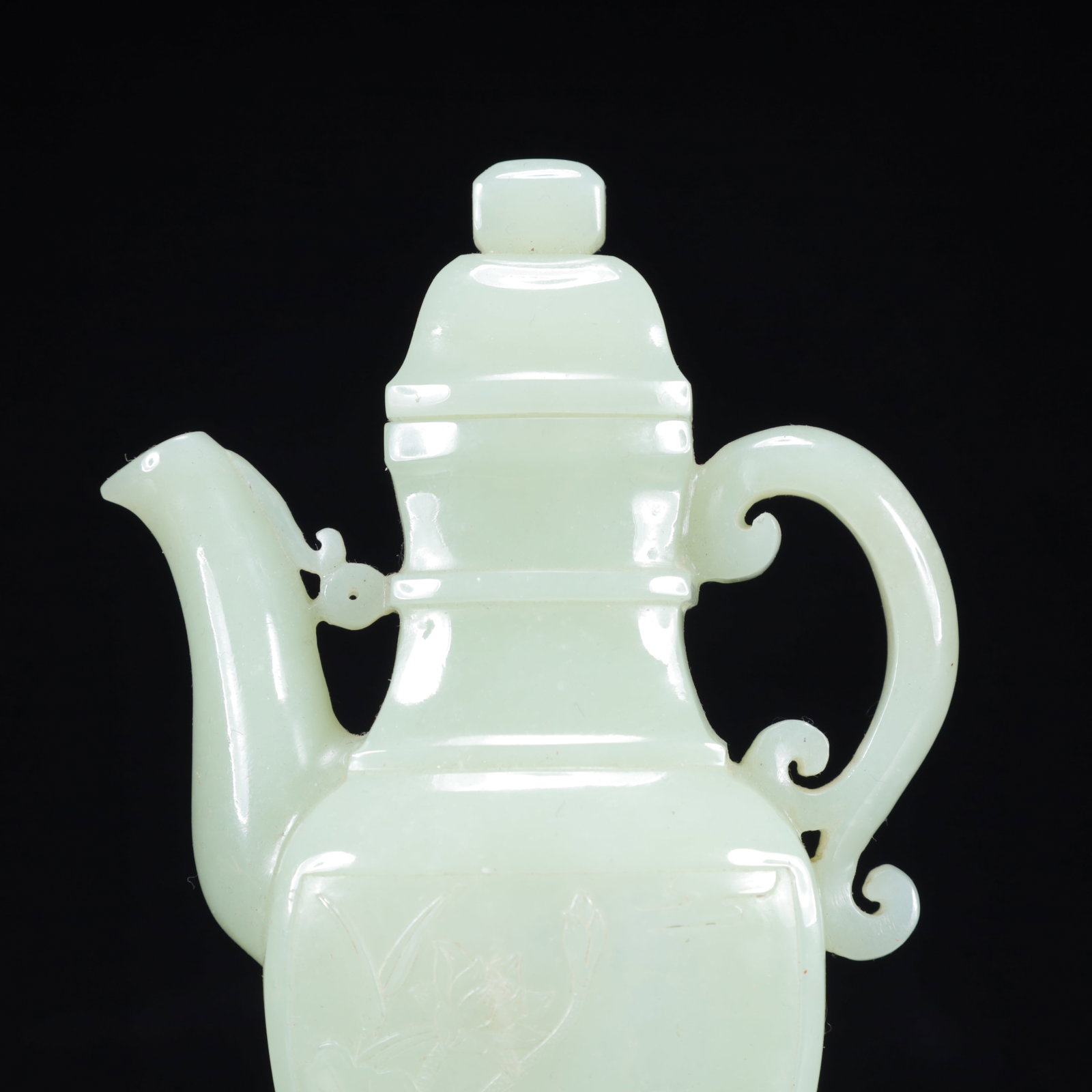 An Exquisite White Jade Flower Pattern Ewer - 3