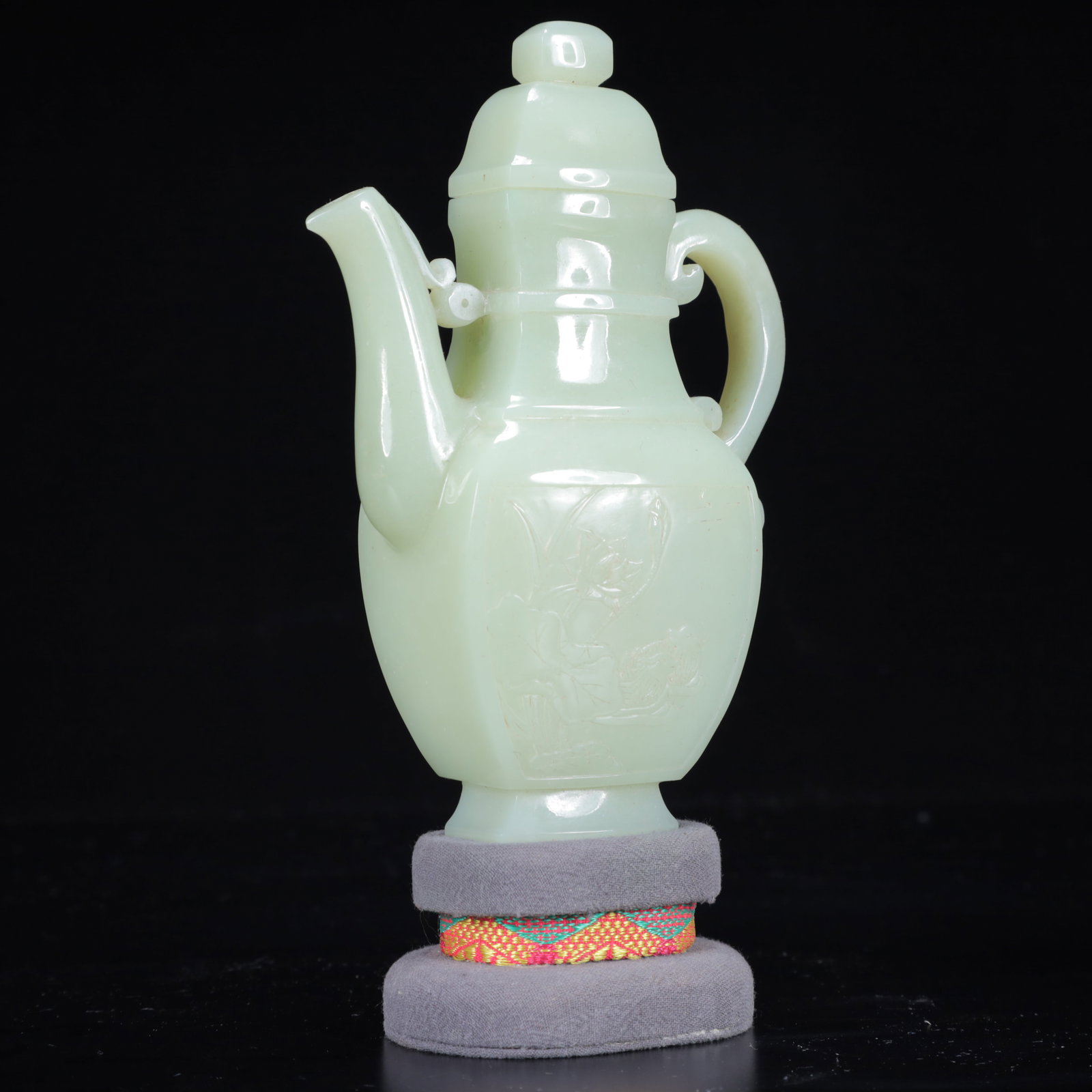 An Exquisite White Jade Flower Pattern Ewer - 5