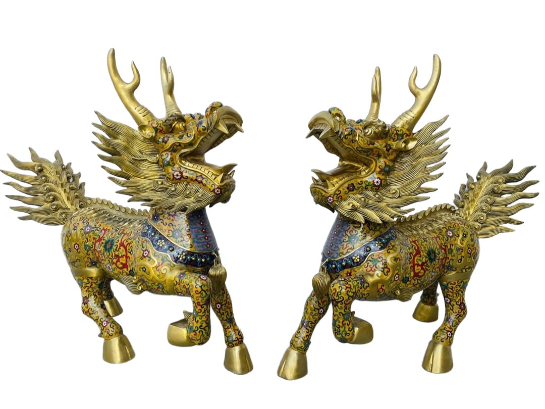 A Pair of Exquisite Gilt Bronze Cloisonne Lotus Pattern Kylin Ornaments: A Pair of Exquisite Gilt Bronze Cloisonne Lotus Pattern Kylin Ornaments,Qing Dynasty,China,Size:37.8inx40.6inx13.8in,Weight:100000g 一对铜鎏金景泰蓝 