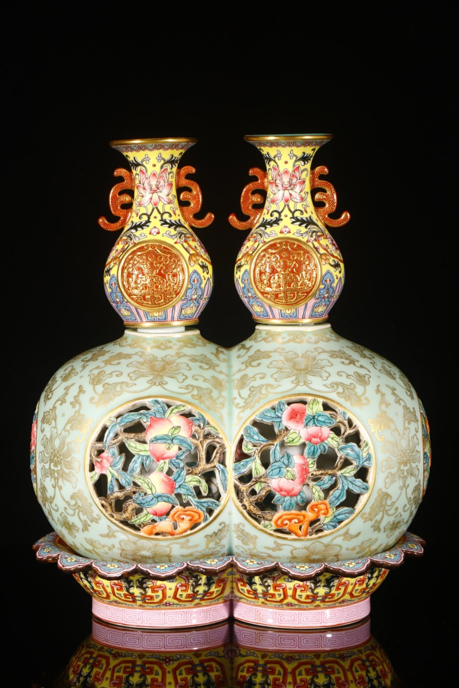 A Rare Celadon Glazed Lotus Pattern Conjoined bottles (1 of 8)