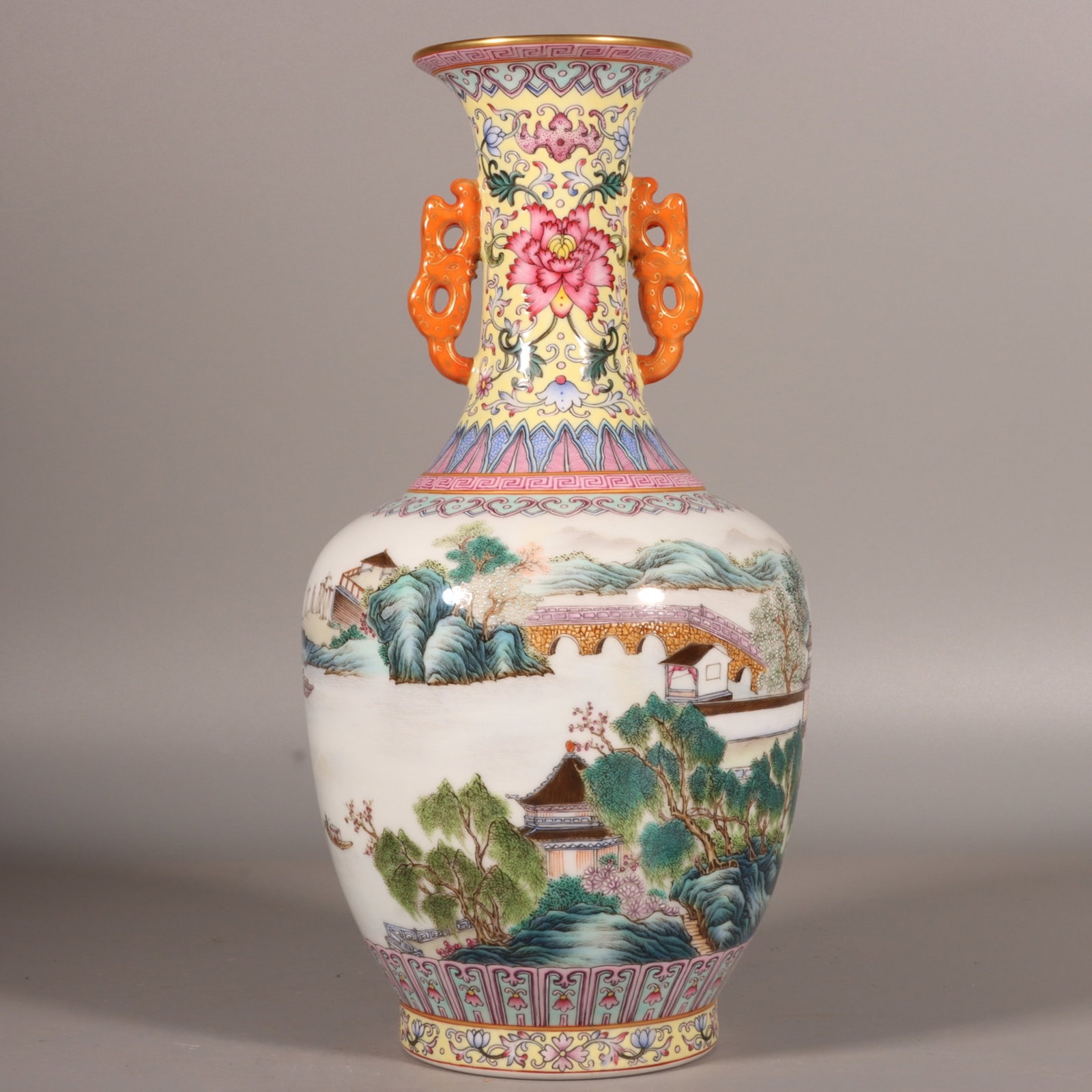 An Exquisite Famille-Rose Landscape Pattern Double-Ears Vase: An Exquisite Famille-Rose Landscape Pattern Double-Ears Vase,Qing Dynasty,China,Qianlong Six-character Mark,Size:11.4inx5.9in 粉彩山水纹双耳瓶,中&