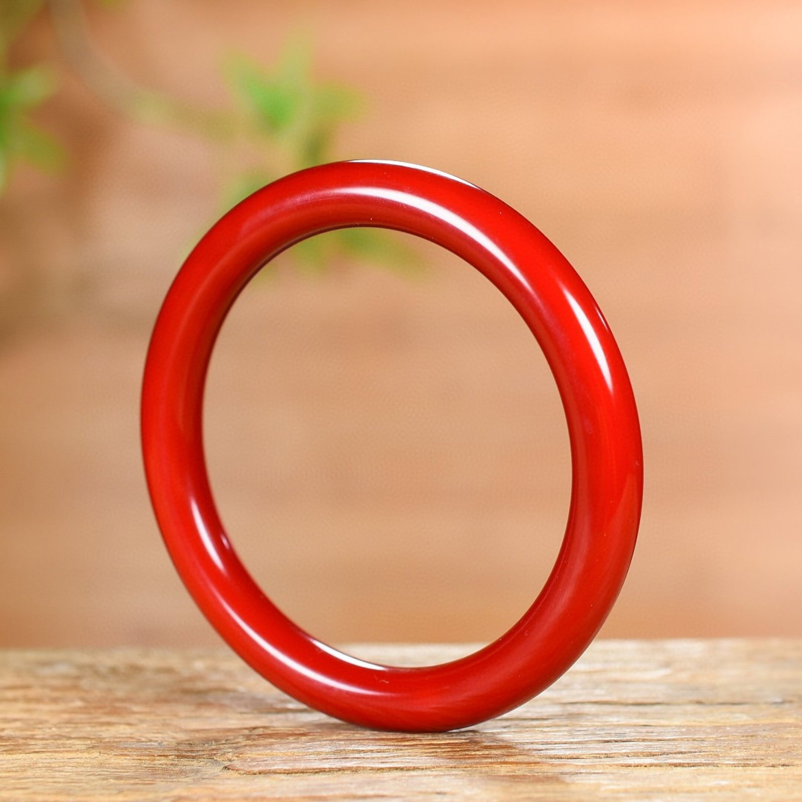 An Exquisite Red Jade Bracelet - 2